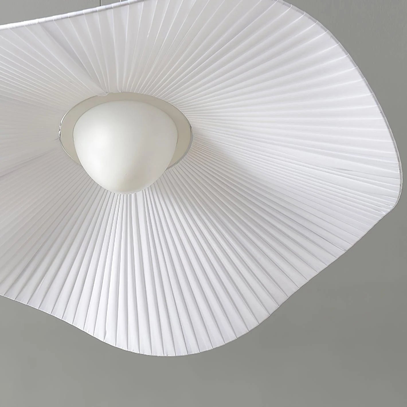 Modern Wavy Pleated Ceiling Lamp - Elegant LED Chandelier for Living Room, Bedroom & Dining Room - Stylish Home Decor Lighting Fixture - Perfect for Creating Cozy Ambiance
