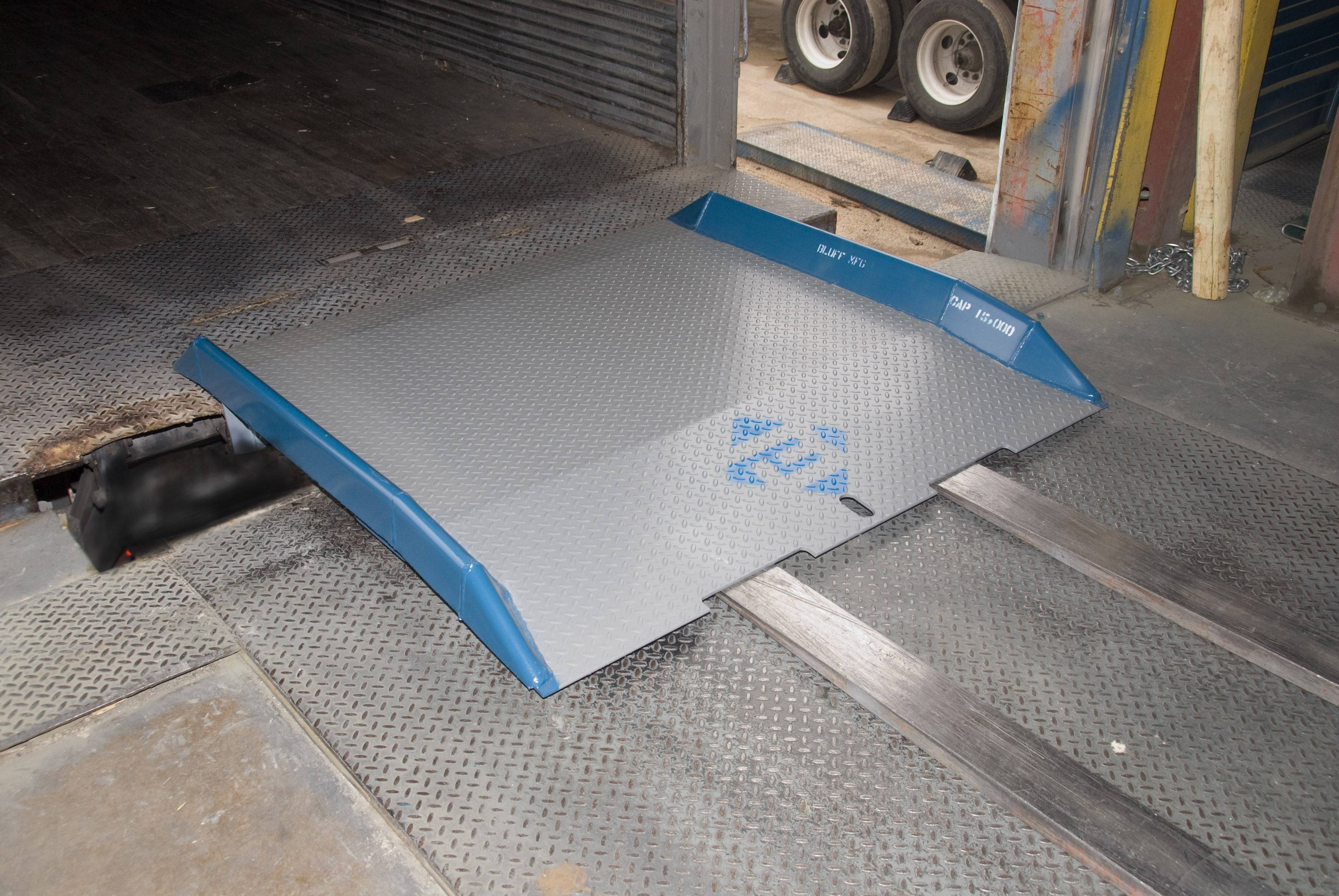 Bluff® Speedy Board® Heavy Duty Loading Ramp - 10,000 lb Capacity for ATV, Motorcycle, Lawn Mower & Equipment Loading - Perfect for Garage, Warehouse & Construction Sites