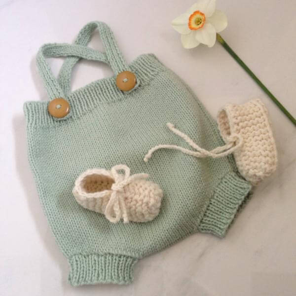 Stylish Baby Romper and Chunky Booties Outfit Set - Cute & Comfortable Newborn Clothes for Girls & Boys - Perfect for Photoshoots, Playdates & Special Occasions