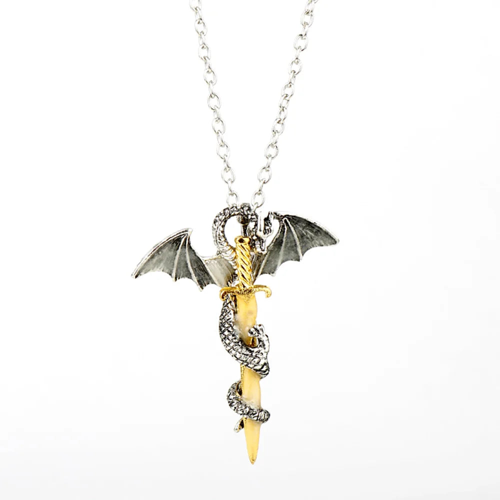 Luminous Alloy Dragon Pendant Necklace - Glow in the Dark Fantasy Jewelry for Cosplay, Gift Giving & Gothic Fashion Accessories