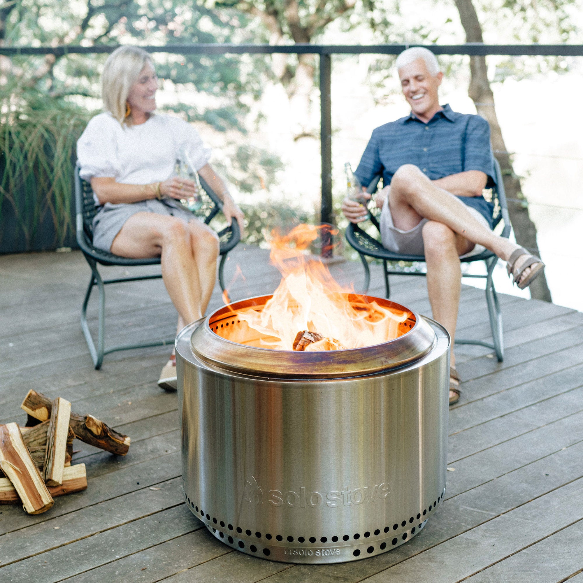 Solo Stove Yukon + Stand 2.0 - Smokeless Fire Pit for Outdoor Camping, Backyard, Patio & Bonfire - Stainless Steel Portable Fire Pit with Stand for Wood Burning - Perfect for Camping Trips, Backyard Gatherings & Outdoor Adventures