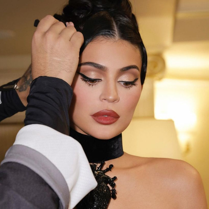 Kylie Jenner Paris Fashion Week Outfit 2023 | Celebrity Street Style & Red Carpet Looks for Women