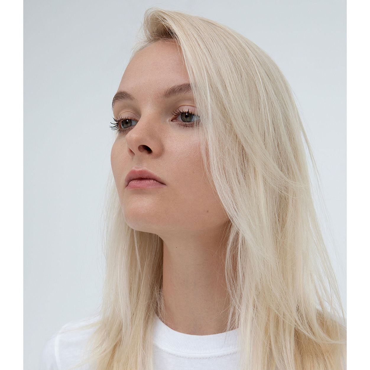 All-in-One Elixir Face Mist Spray - Hydrating & Brightening Skincare for Dry & Dull Skin | Perfect for Daily Use, Travel & On-the-Go Refreshment