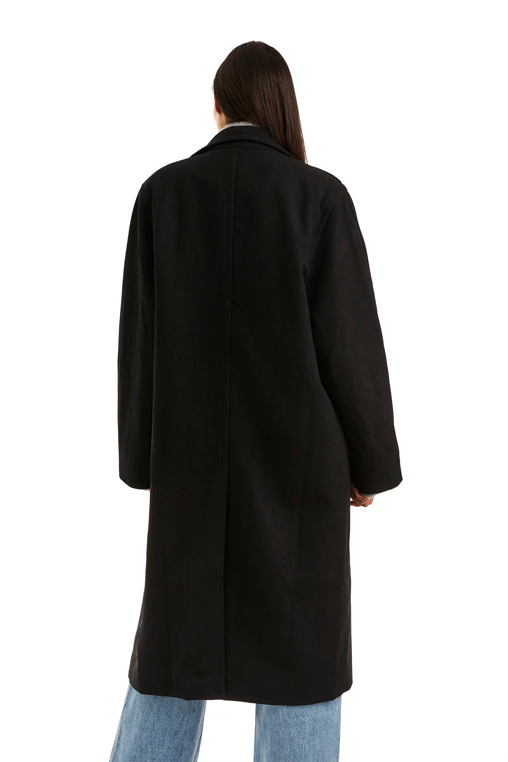 Premium Black Coat for Men - THE LEON Stylish Winter Jacket for Outdoor Activities & Formal Occasions