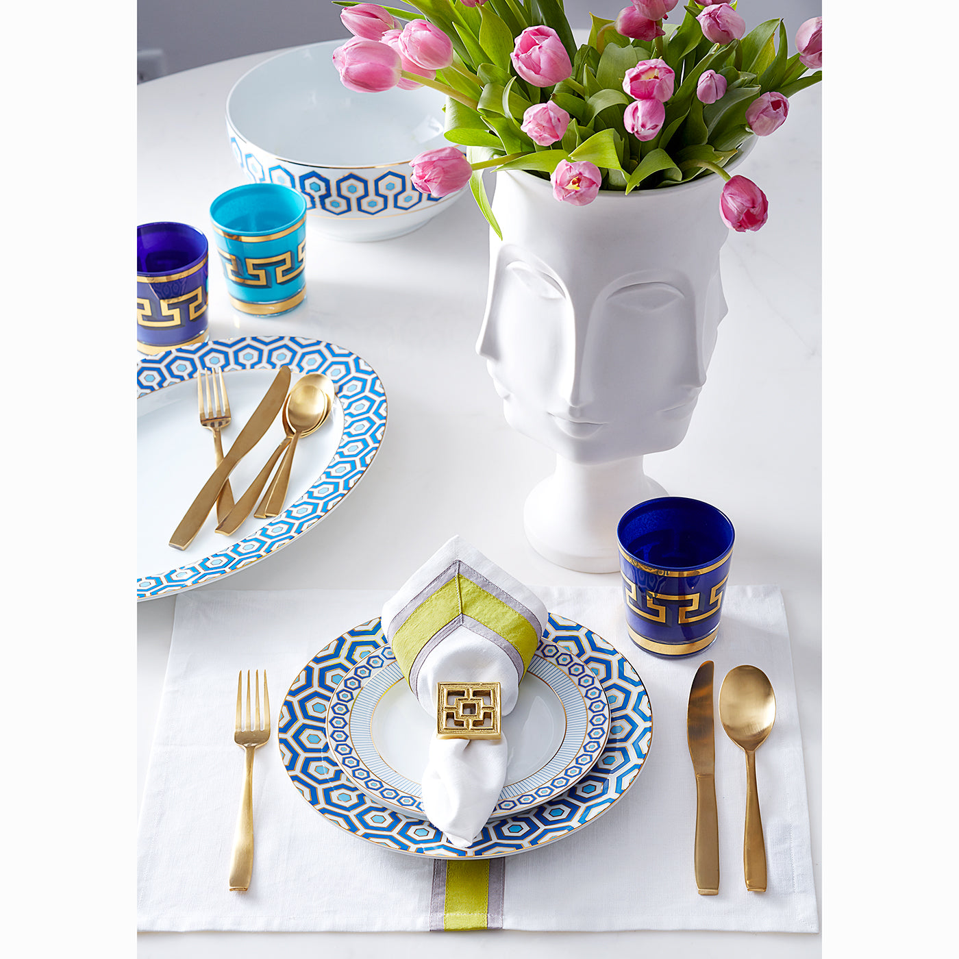 Premium Newport 5-Piece Dinner Set - Elegant Porcelain Tableware for Family Dining, Dinner Parties & Special Occasions
