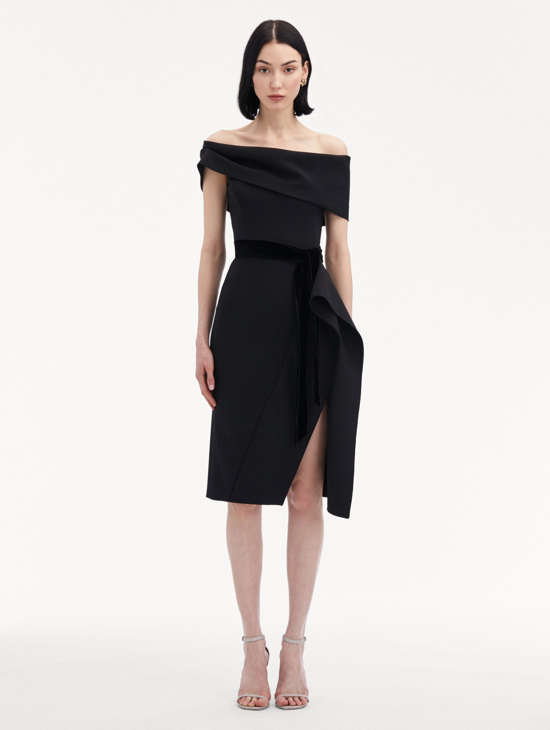 Elegant Off Shoulder Cocktail Dress with Ribbon Details - Perfect for Evening Parties, Weddings & Special Occasions
