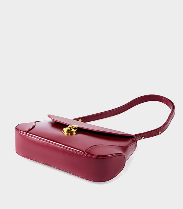 Stylish Small Leather Shoulder Bag for Women - Genuine Leather Crossbody Purse with Adjustable Strap - Perfect for Daily Use, Travel, and Work Commute
