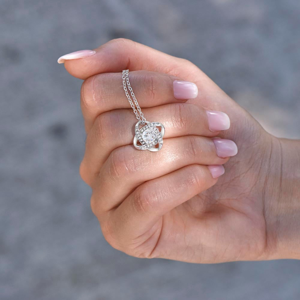 Elegant Jewelry Gifts for Grandma - Sterling Silver Necklace with Heart Pendant | Perfect Birthday, Mother's Day & Christmas Gift for Grandmother | Ideal for Special Occasions & Family Gatherings