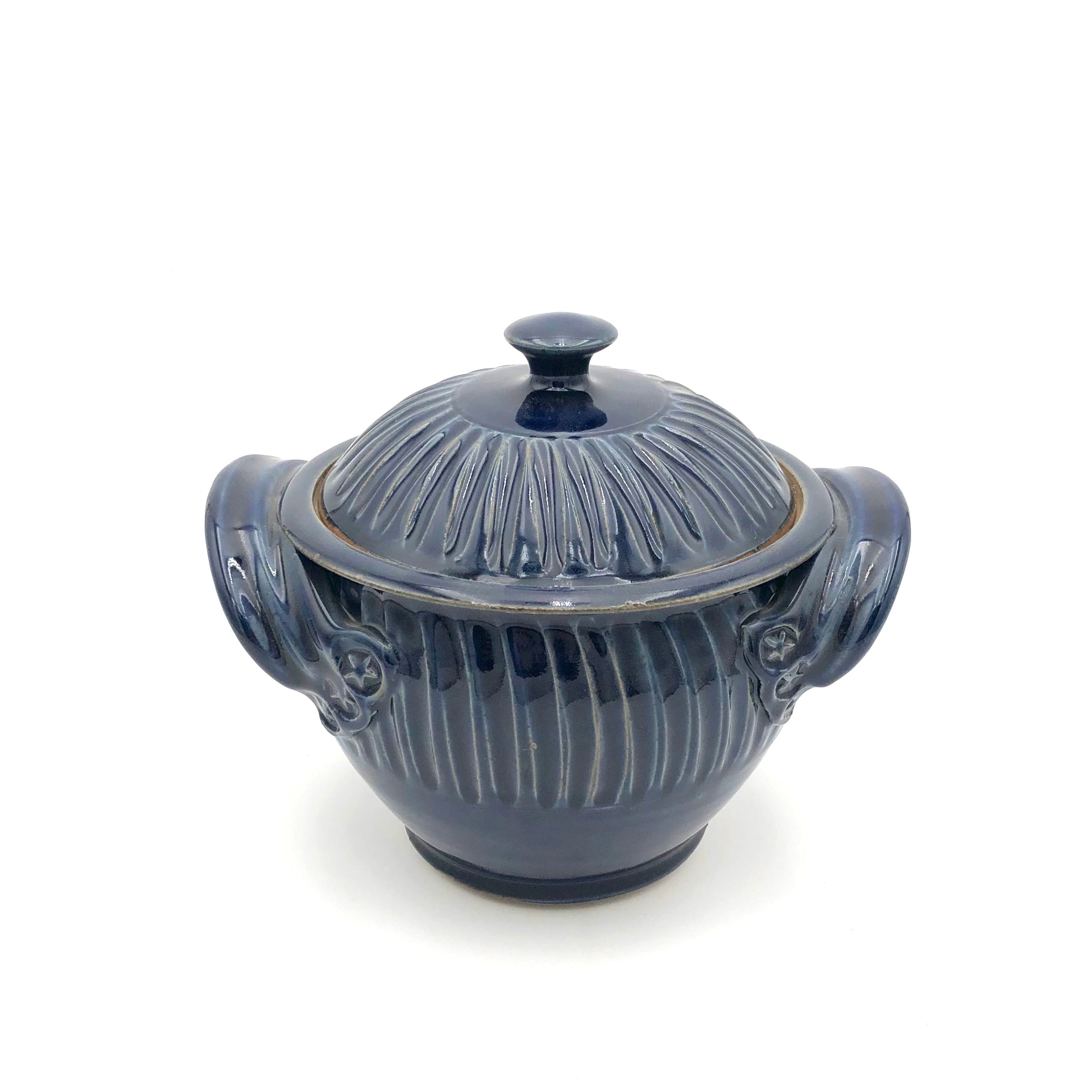 Small Lidded Casserole Bean Pot - Fluted Dark Blue Ceramic Bakeware for Soups, Stews & Side Dishes | Perfect for Oven-to-Table Serving & Holiday Meals