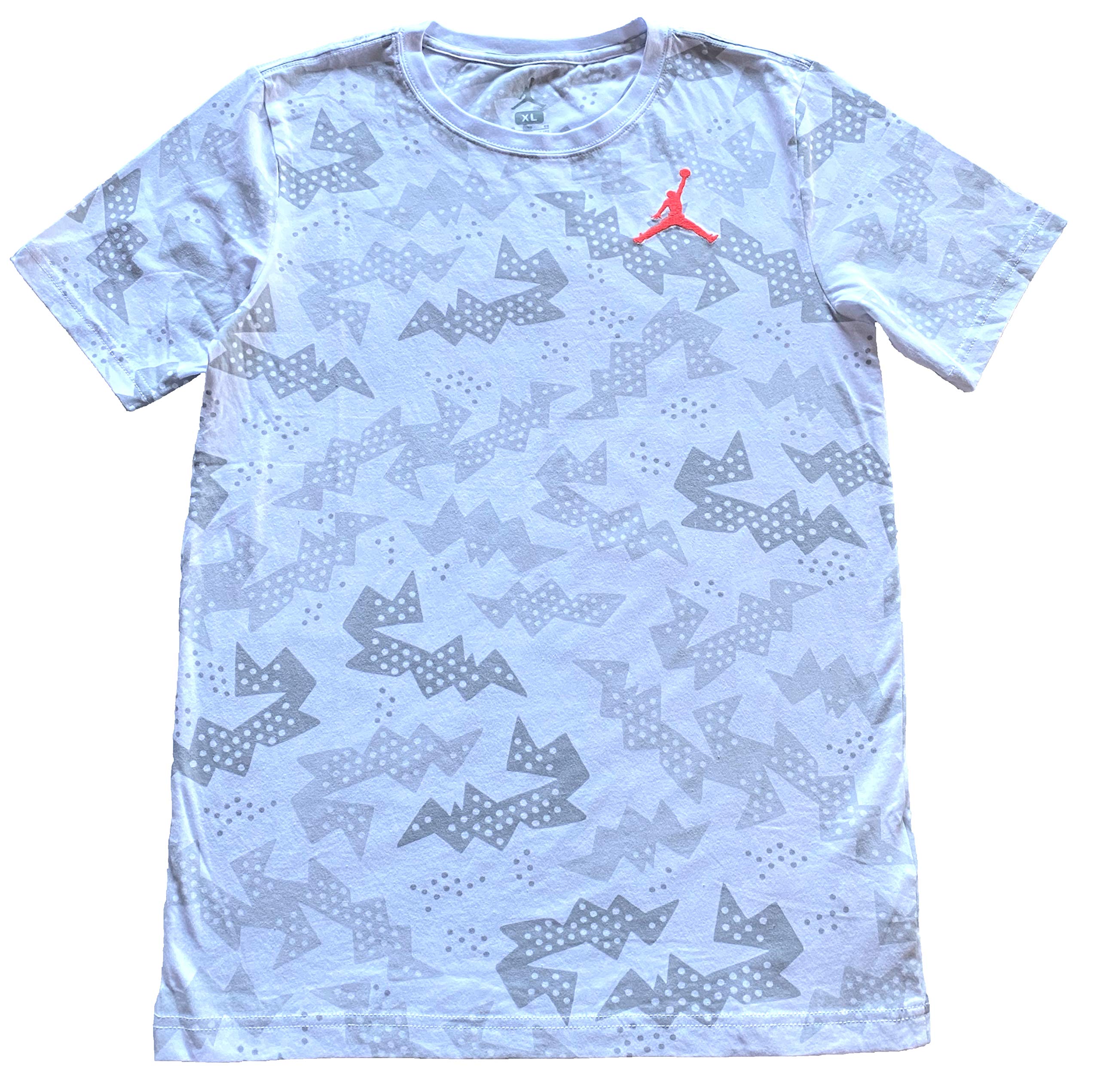 Air Jordan Big Boys' Jumpman Dreams Graphic T-Shirt - White & Gray - X-Large - Basketball & Casual Wear - Perfect for Sports, School & Street Style