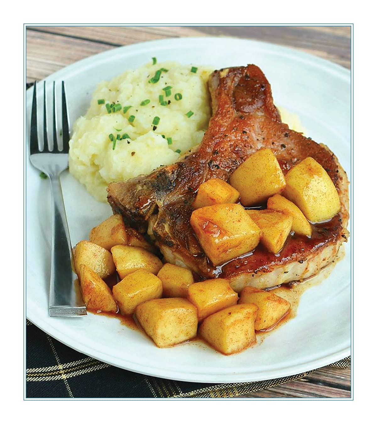 Simply Delicious Sunday Dinners: 52 Fresh Homestyle Recipes for Family Gatherings & Cozy Weekends | Easy American Comfort Food Cookbook
