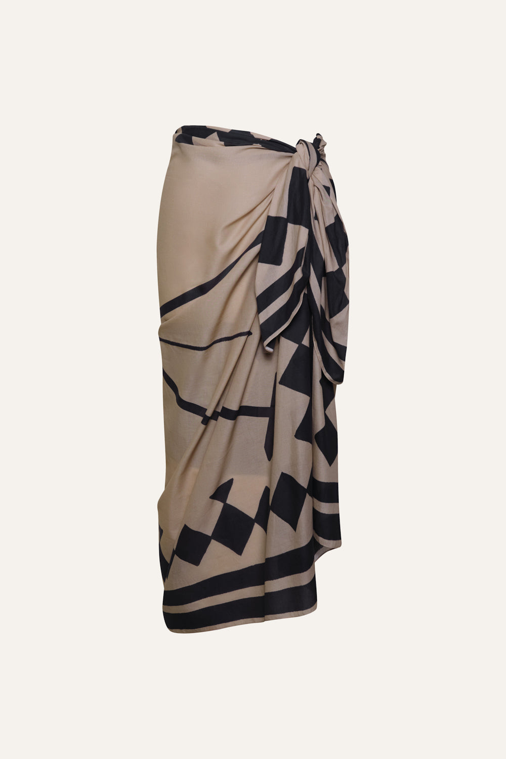 Stylish Polo Rhombs Pareo - Lightweight & Breathable Beach Cover-Up for Women - Perfect for Pool, Vacation, and Summer Outfits