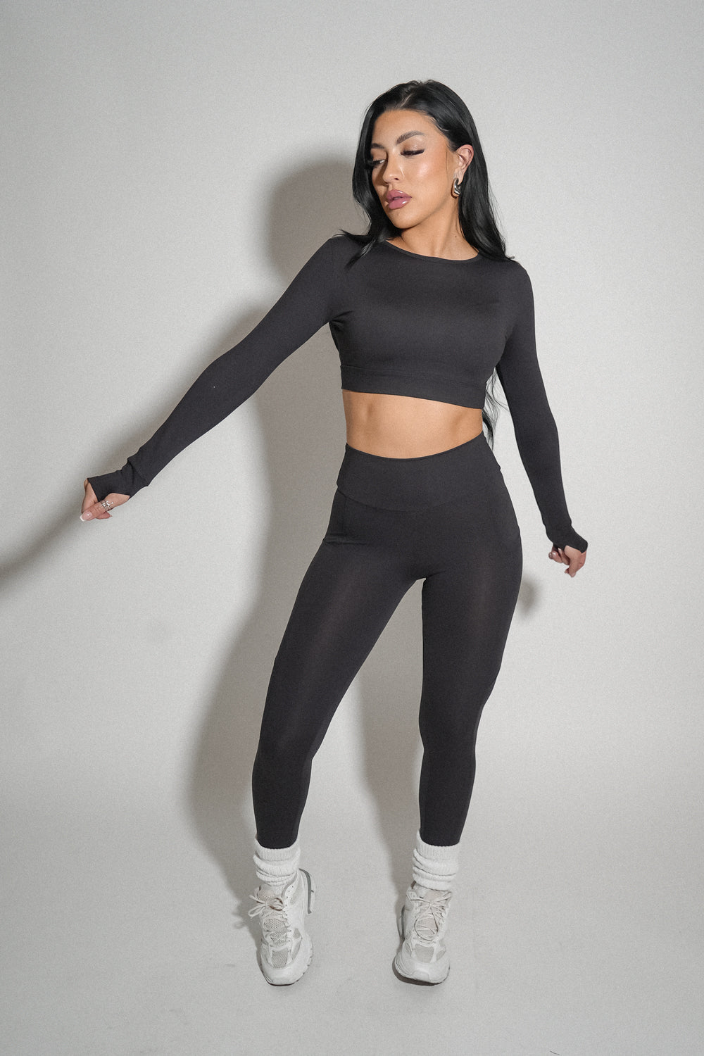 Perfect Pocket V Booty Legging - High Waist Yoga Pants for Women, Tummy Control Workout Leggings - Black | Gym, Running, Lounge & Everyday Wear