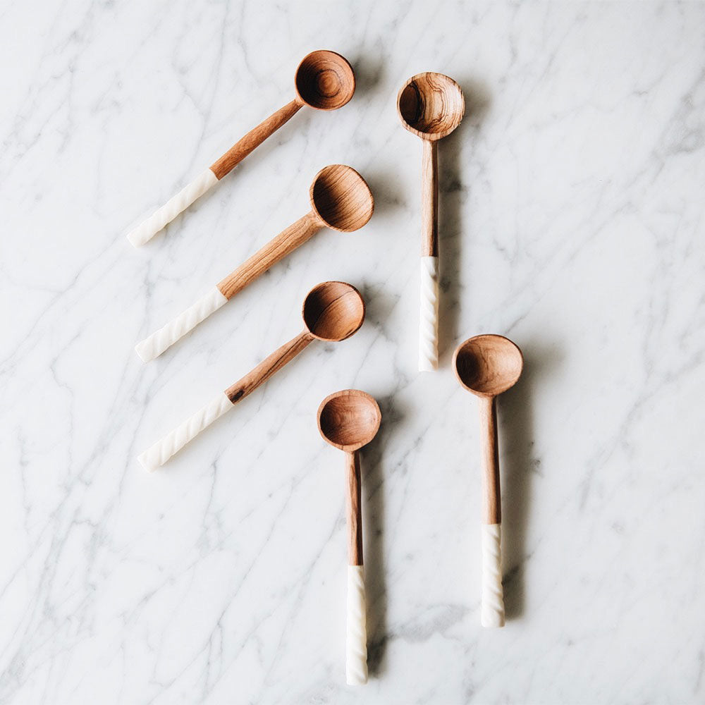 Premium Wild Olive Wood Coffee Scoop Set - Handcrafted 2-Piece Measuring Spoon for Espresso, French Press & Pour Over - Perfect Coffee Gift for Home Baristas & Coffee Lovers