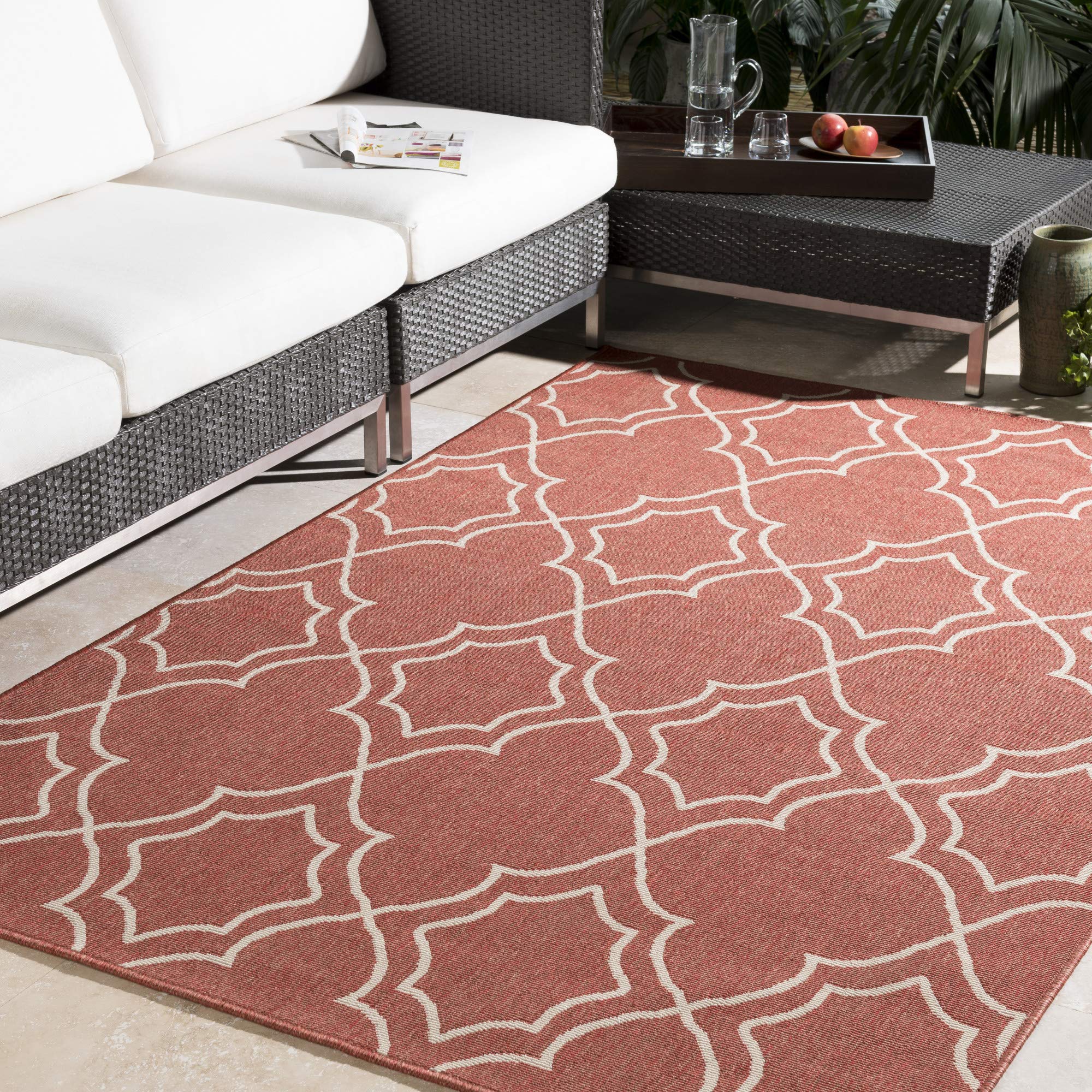 Georgia Cherry Indoor/Outdoor Area Rug 8'9