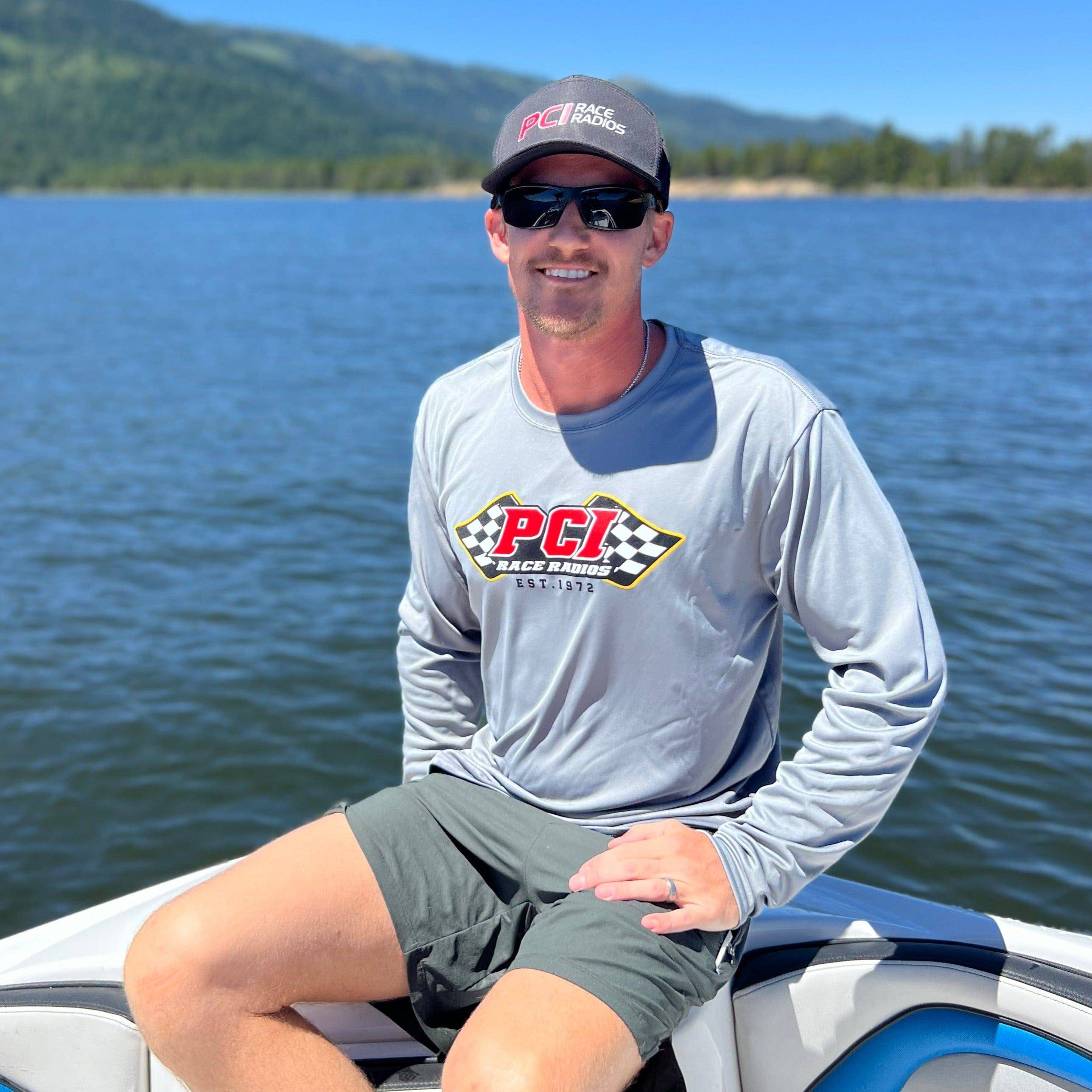 Men's UPF 50+ Sun Protection Long Sleeve Shirt - Lightweight Quick-Dry Fishing Hiking Shirt with UV Protection for Outdoor Activities
