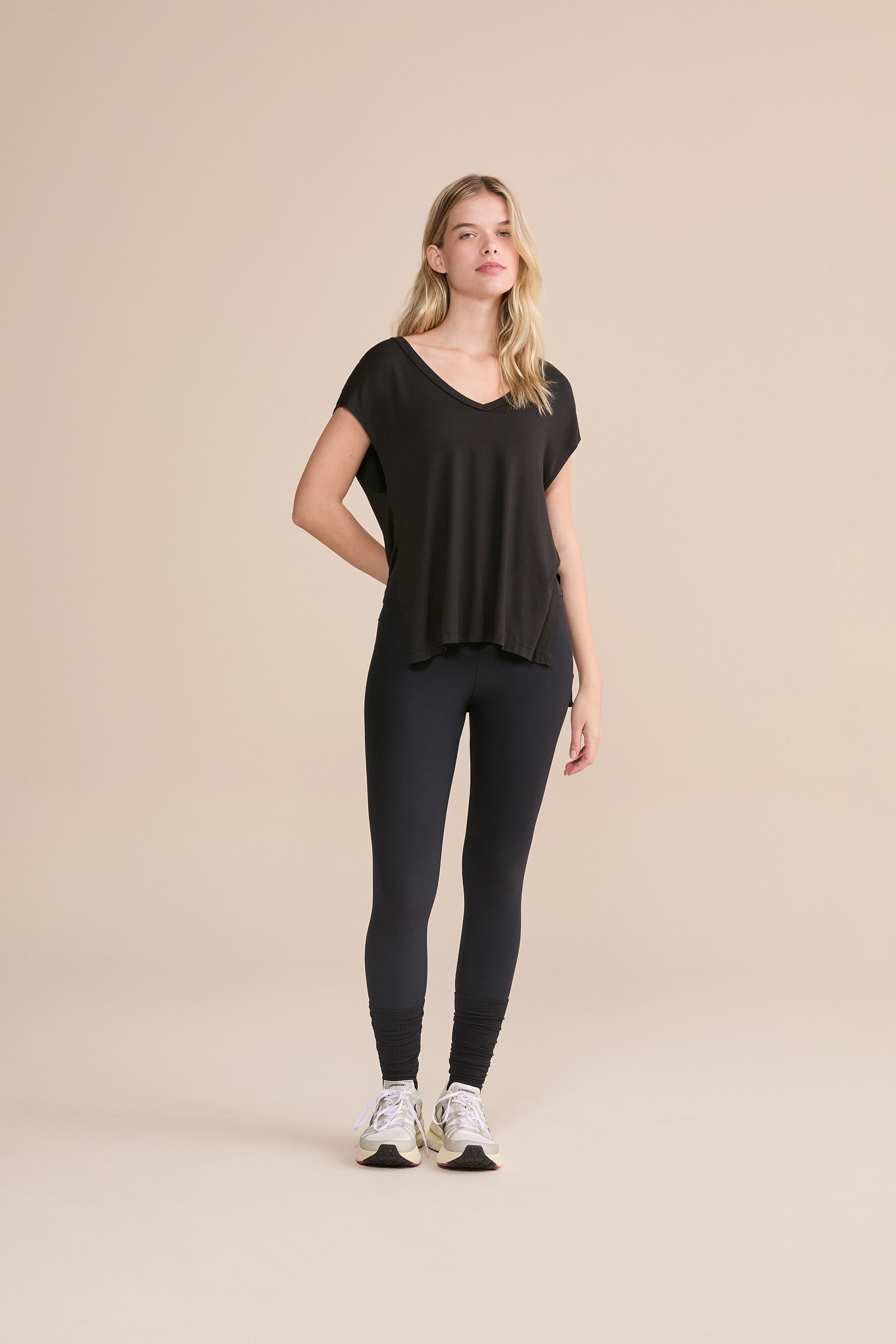 Visco Heart Tank Top for Women - Soft & Comfortable Sleeveless Shirt - Casual Summer Tops - Perfect for Gym, Beach, and Everyday Wear