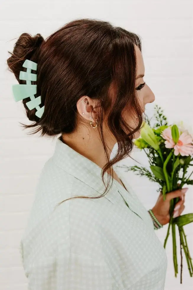 Large Mint Green Hair Clip for Women - Strong Hold Hair Claw for Thick Hair, Perfect for Ponytails, Buns & Everyday Styling