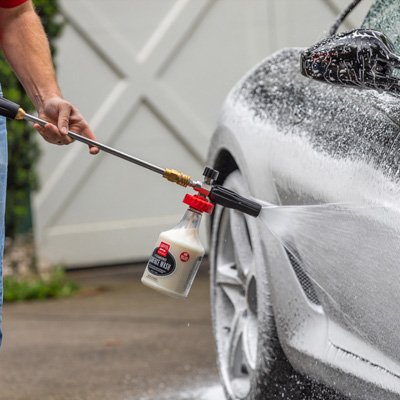 Griot's Garage Foaming Surface Wash & Foaming Poly Gloss 1 Gallon Car Wash Kit with Premium Chenille Wash Mitt - Ultimate Car Detailing Solution for Shine & Protection