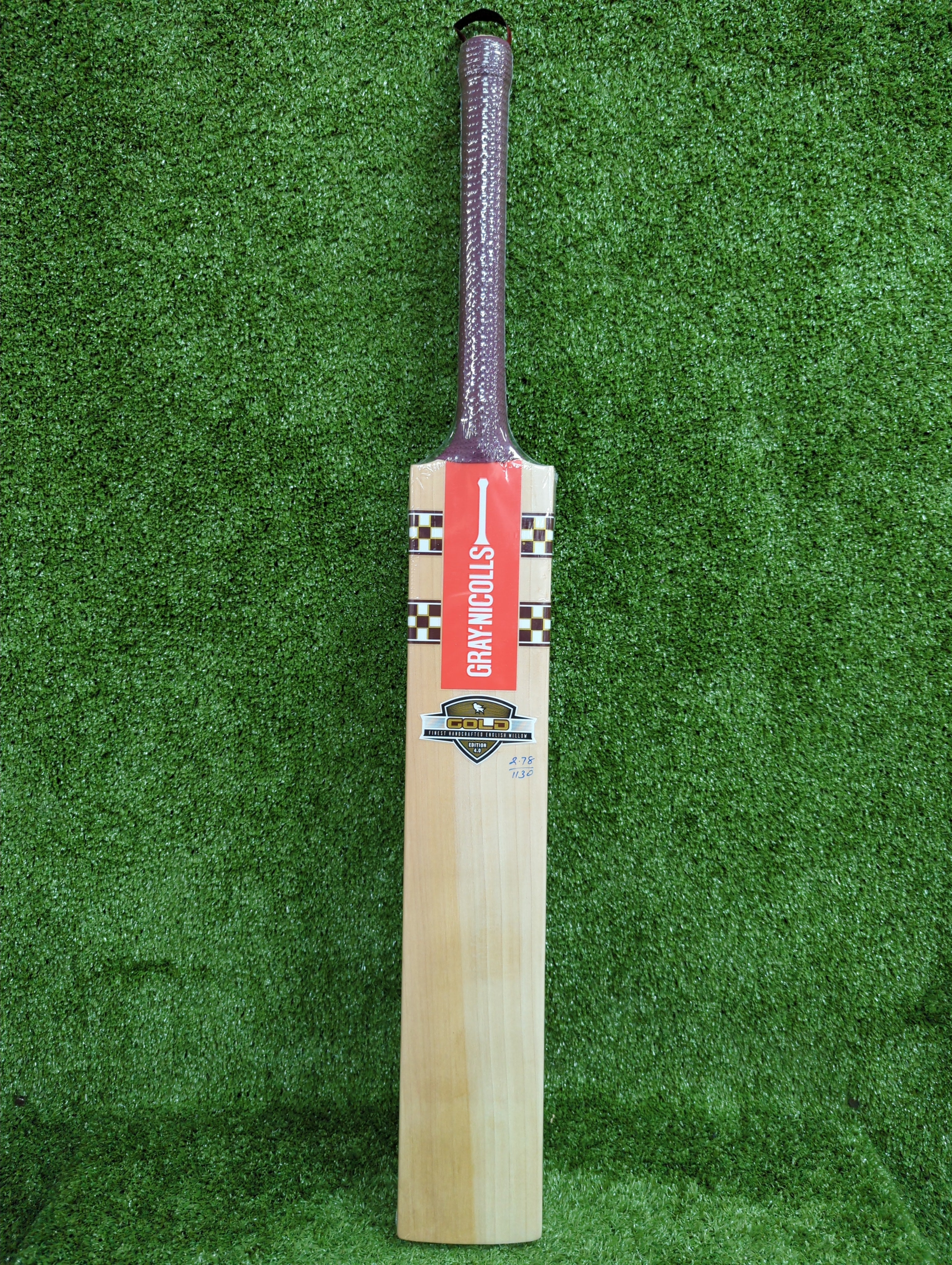 Premium Gray Nicolls Gold Edition 4.0 English Willow Cricket Bat - Professional Grade for Matches & Practice - Perfect for Club Players & Tournament Use