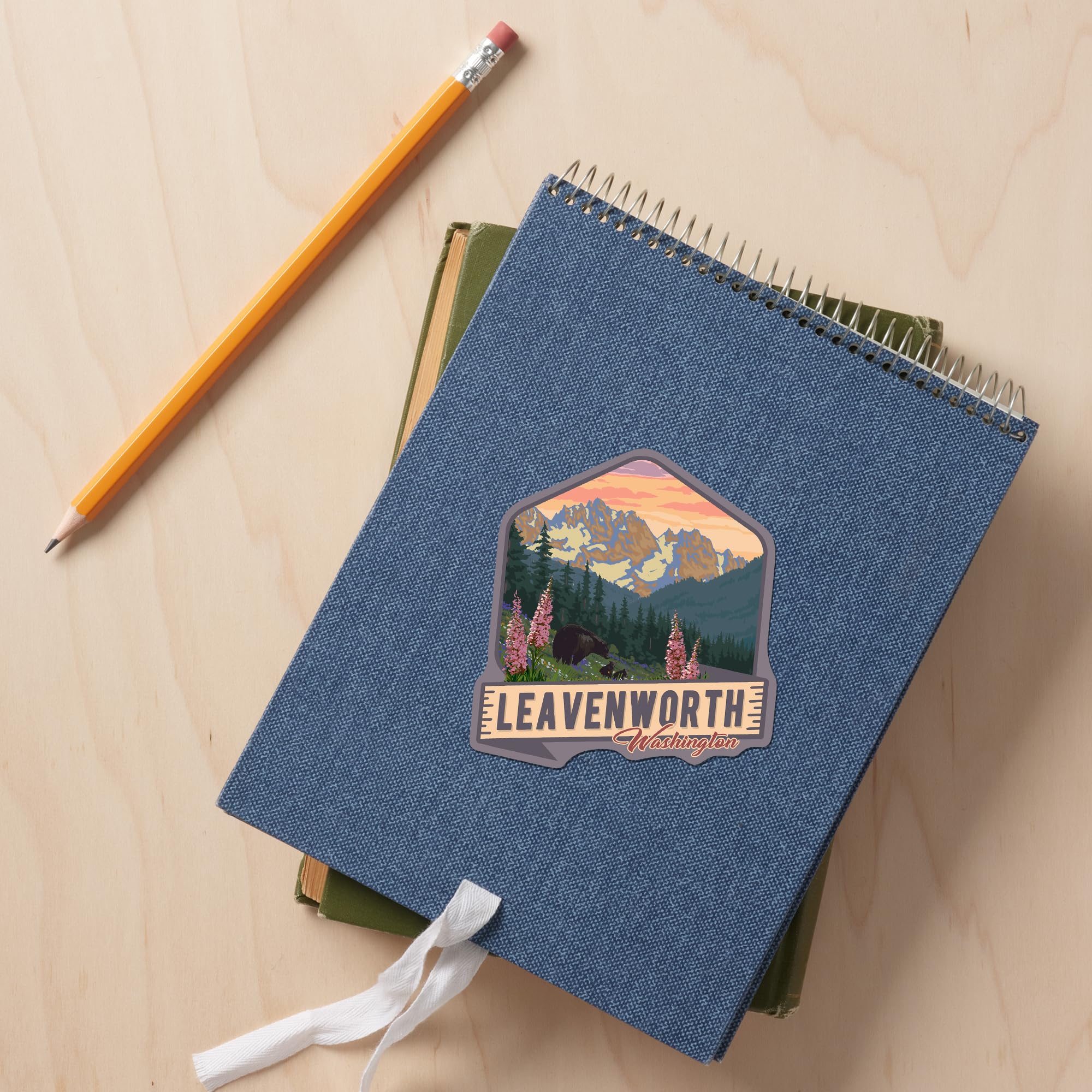 Custom Die Cut Vinyl Stickers - Leavenworth Washington Bear & Spring Flowers Design (3-6 Inch Waterproof Decals for Cars, Water Bottles, Laptops, Coolers) - Perfect for Travel Mugs, Notebooks & Outdoor Gear Decoration