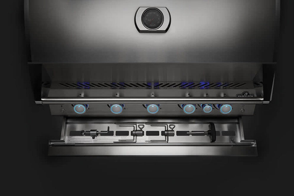 Napoleon 700 Series 38 Inch Built-In Natural Gas Grill - Premium Outdoor Cooking for Backyard BBQs, Patio Parties & Family Gatherings