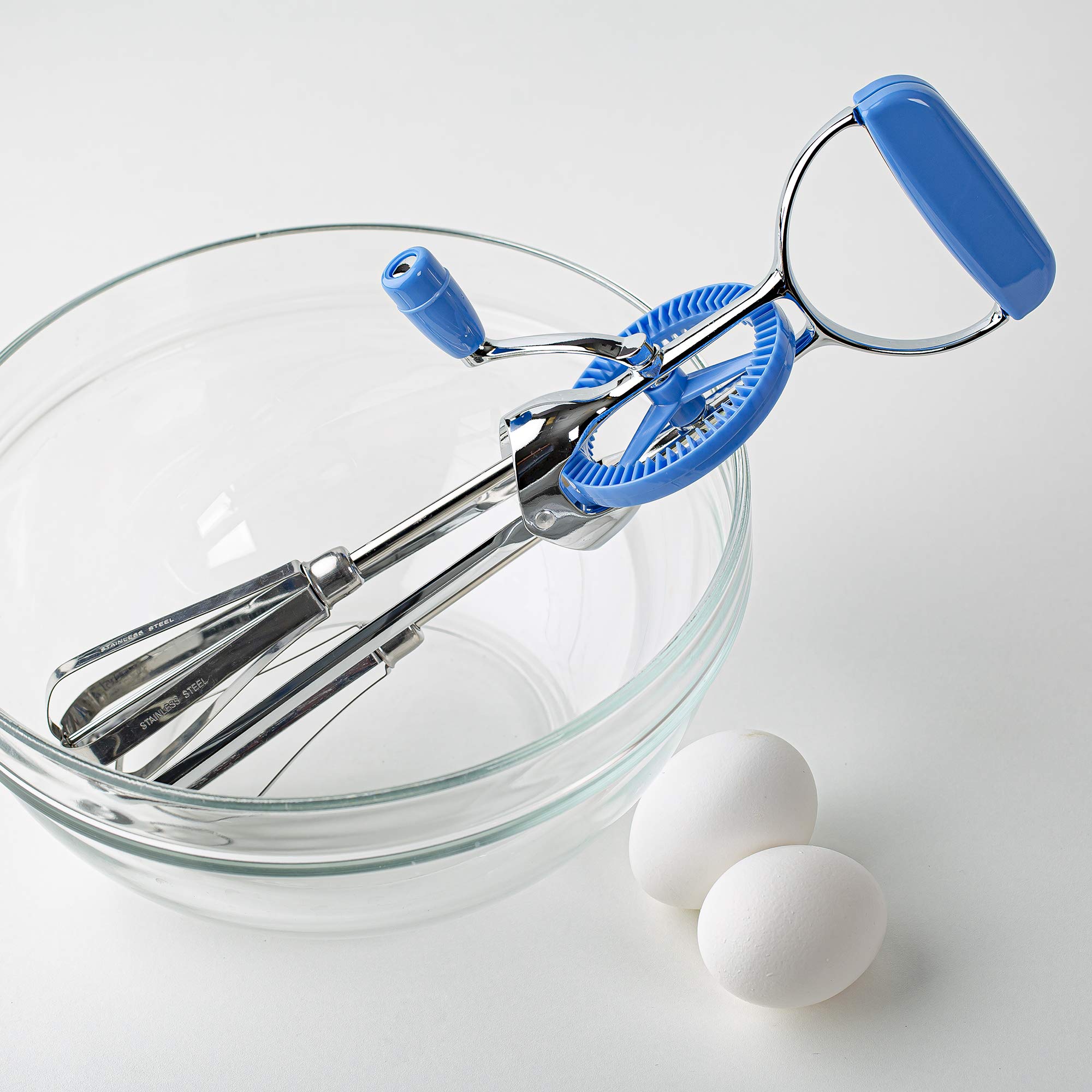Prepworks by Progressive Egg Beater - Handheld Rotary Egg Whisk for Baking, Cooking & Mixing - Perfect for Scrambled Eggs, Pancake Batter, Cake Frosting & More