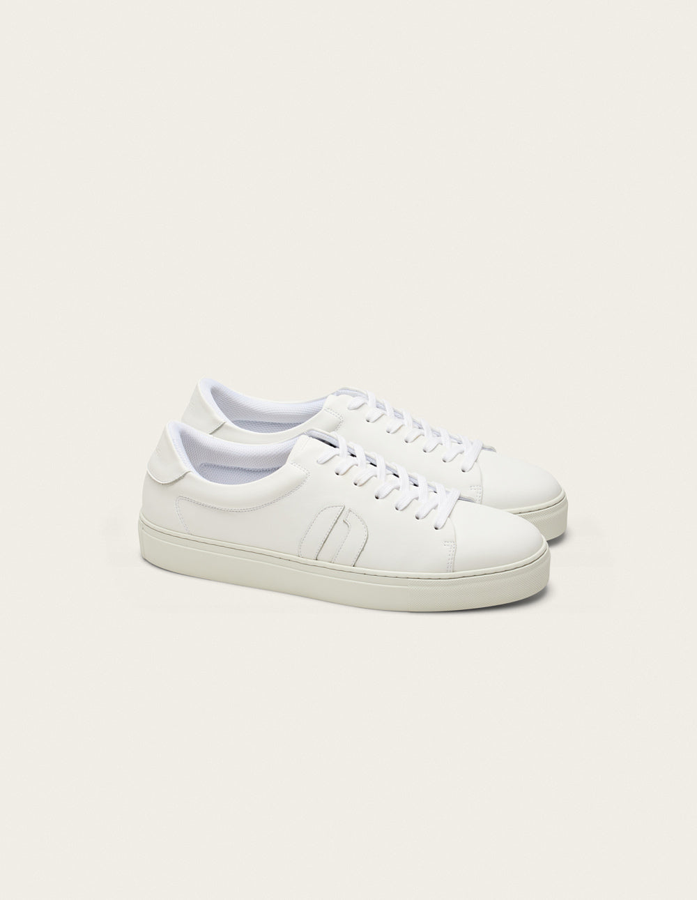 Gabin White Low Baskets - Stylish and Comfortable for Casual Wear, Home Decor, and Gift Giving
