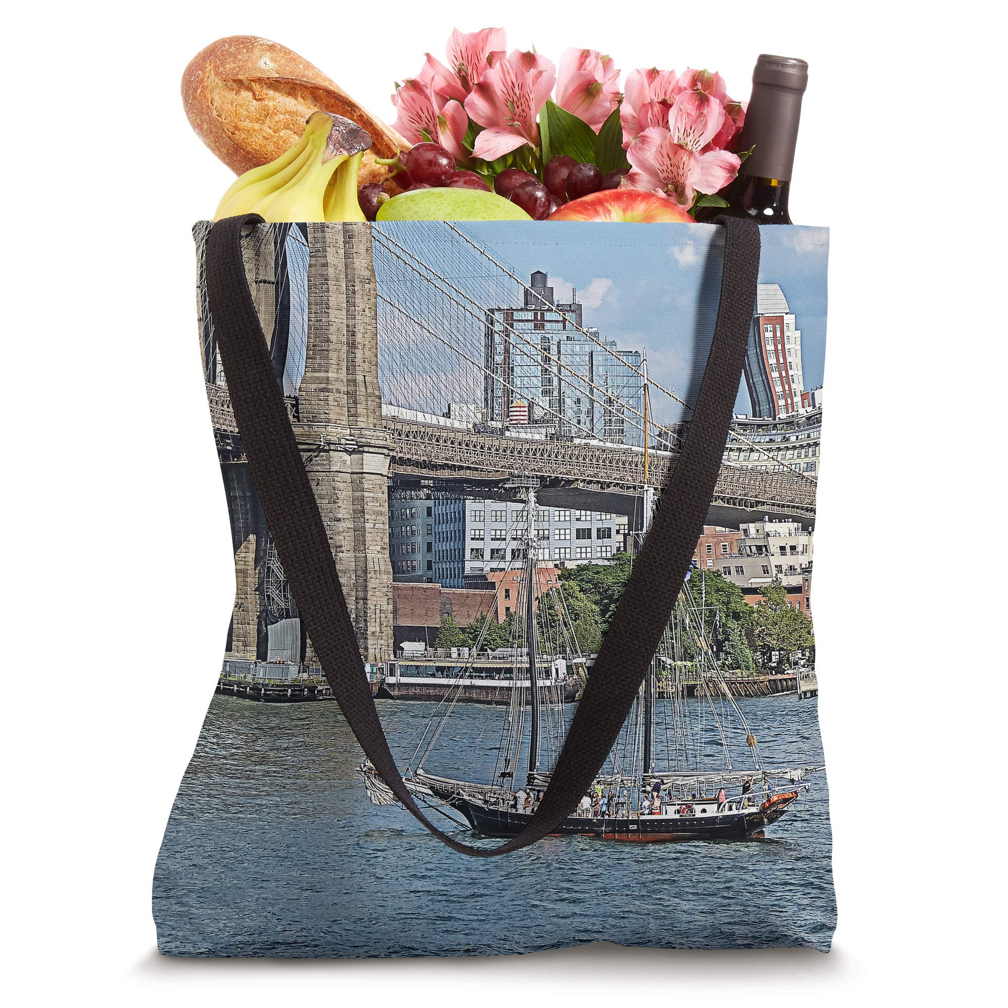 Stylish Pop Art NYC Brooklyn Bridge Tote Bag - New York City Souvenir & Fashion Accessory - Perfect for Shopping, Beach & Daily Use