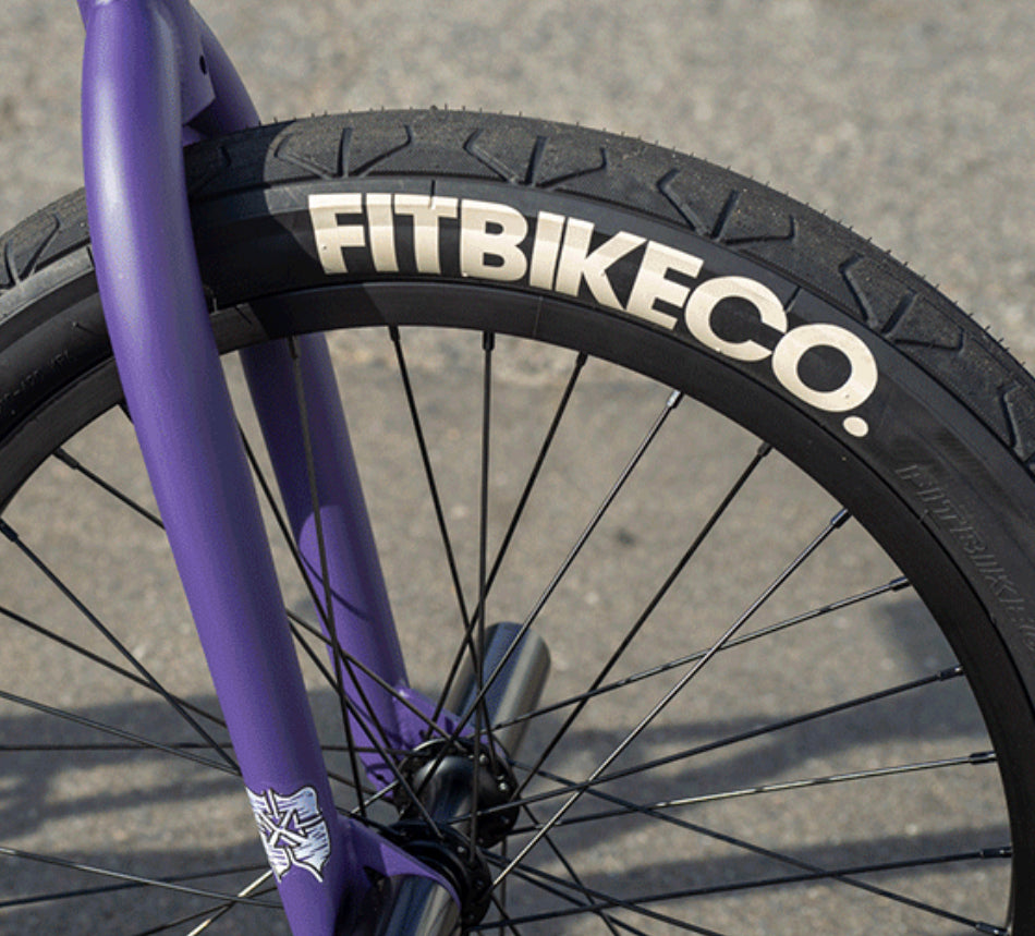 Fit Bike Co. STR BMX Bike for Adults - Lightweight & Durable Freestyle BMX Bicycle for Street & Park Riding - Perfect for Tricks, Stunts & Urban Commuting