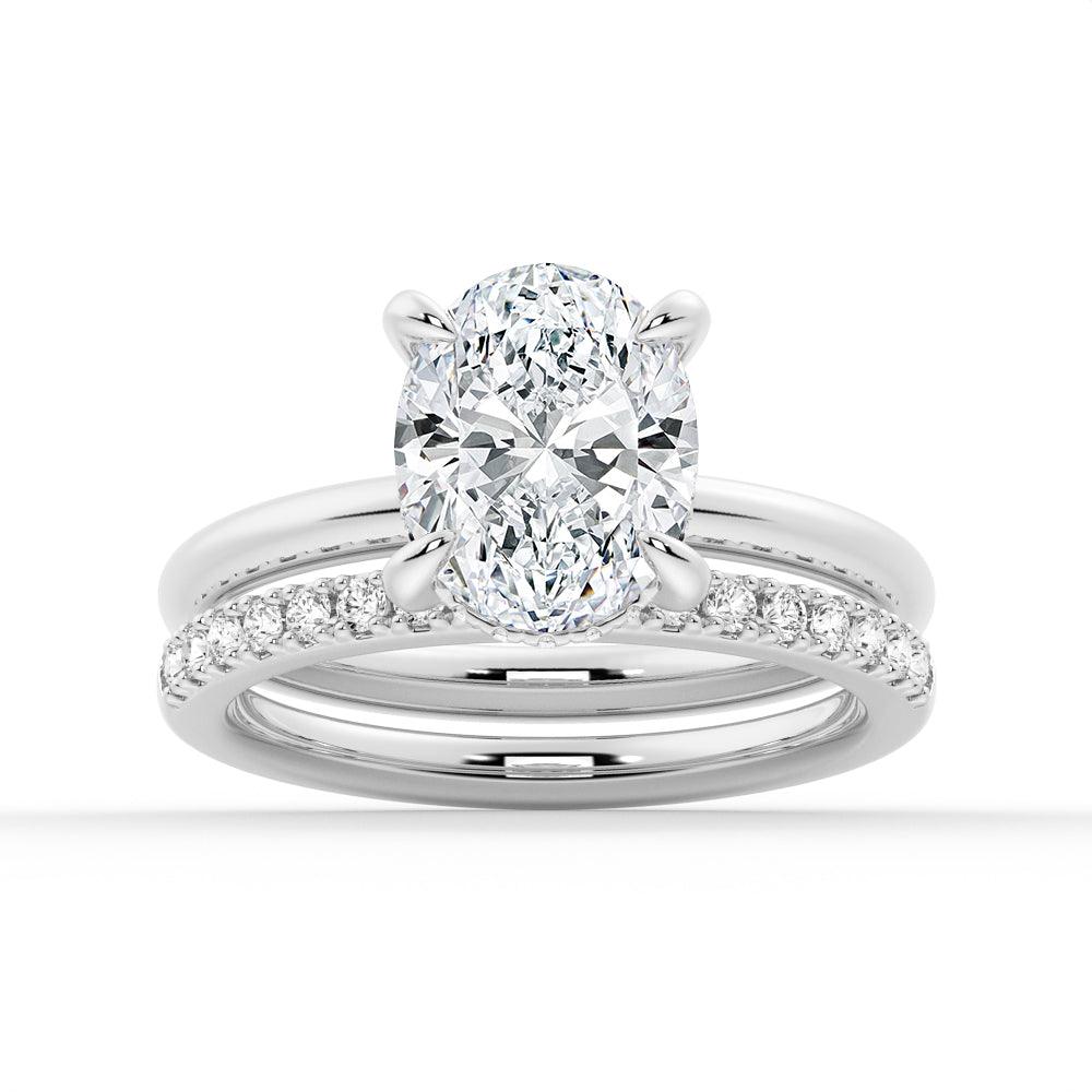 Oval Solitaire Moissanite Engagement Ring & Wedding Band Set for Couples - Perfect for Proposals, Anniversaries & Romantic Occasions