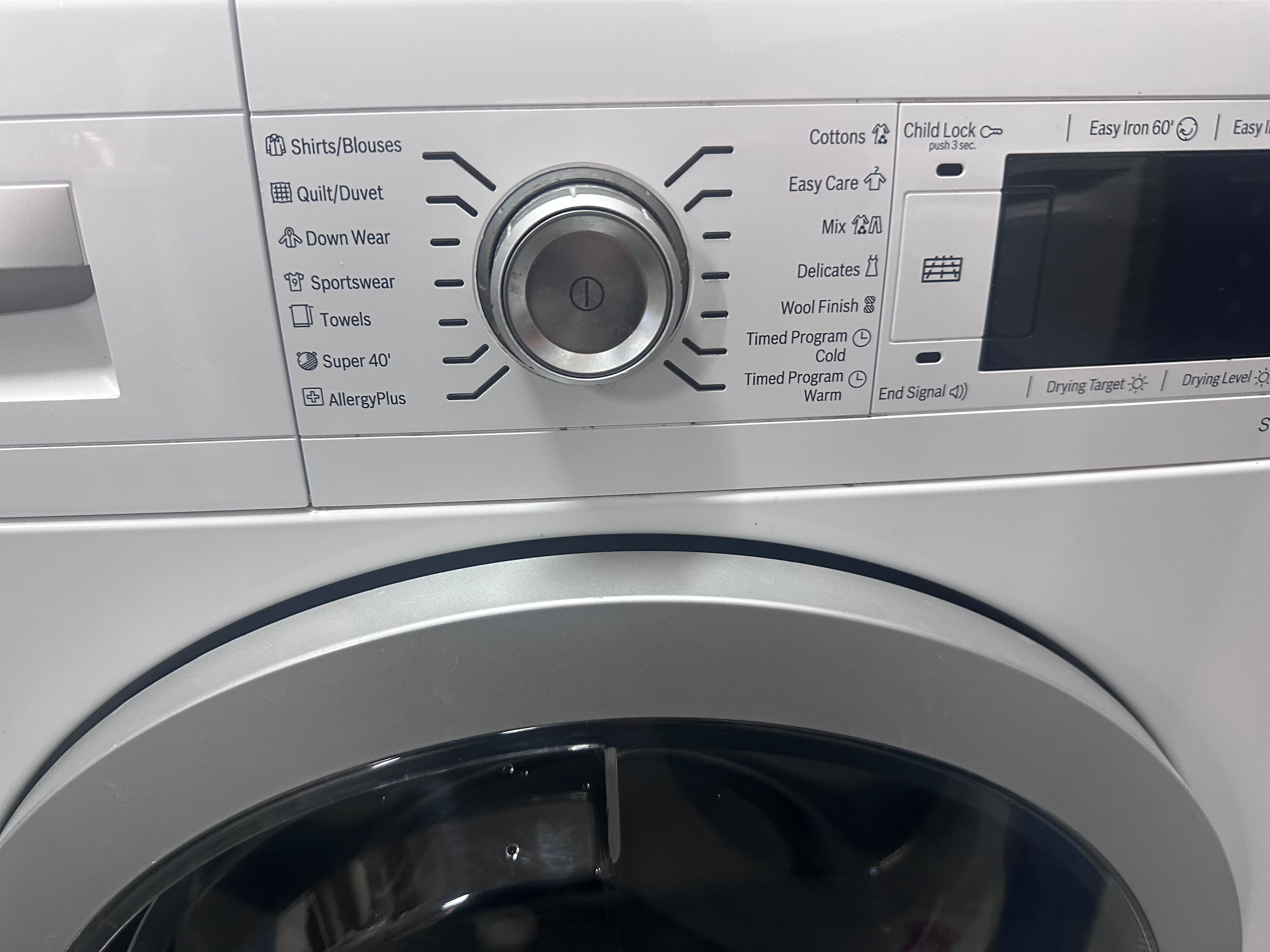 Bosch Series 8 9kg Heat Pump Tumble Dryer WTW87564AU - Self-Cleaning Condenser, Energy Efficient, Made in Germany (Refurbished) - Perfect for Large Families & Eco-Friendly Laundry Care
