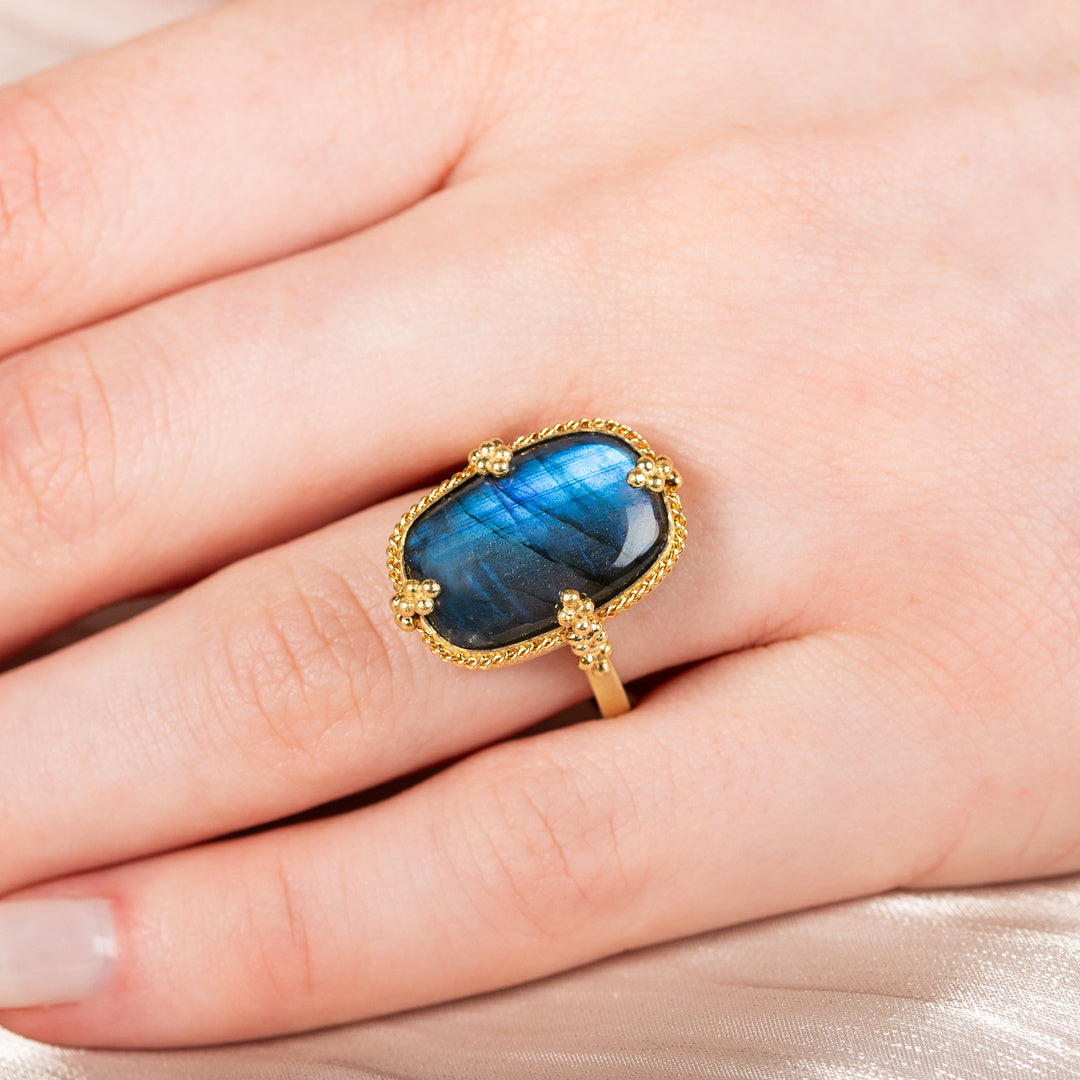 Natural Labradorite Oval Ring for Women - Healing Crystal Jewelry for Spiritual Protection & Energy Balance | Perfect for Meditation, Yoga & Everyday Wear