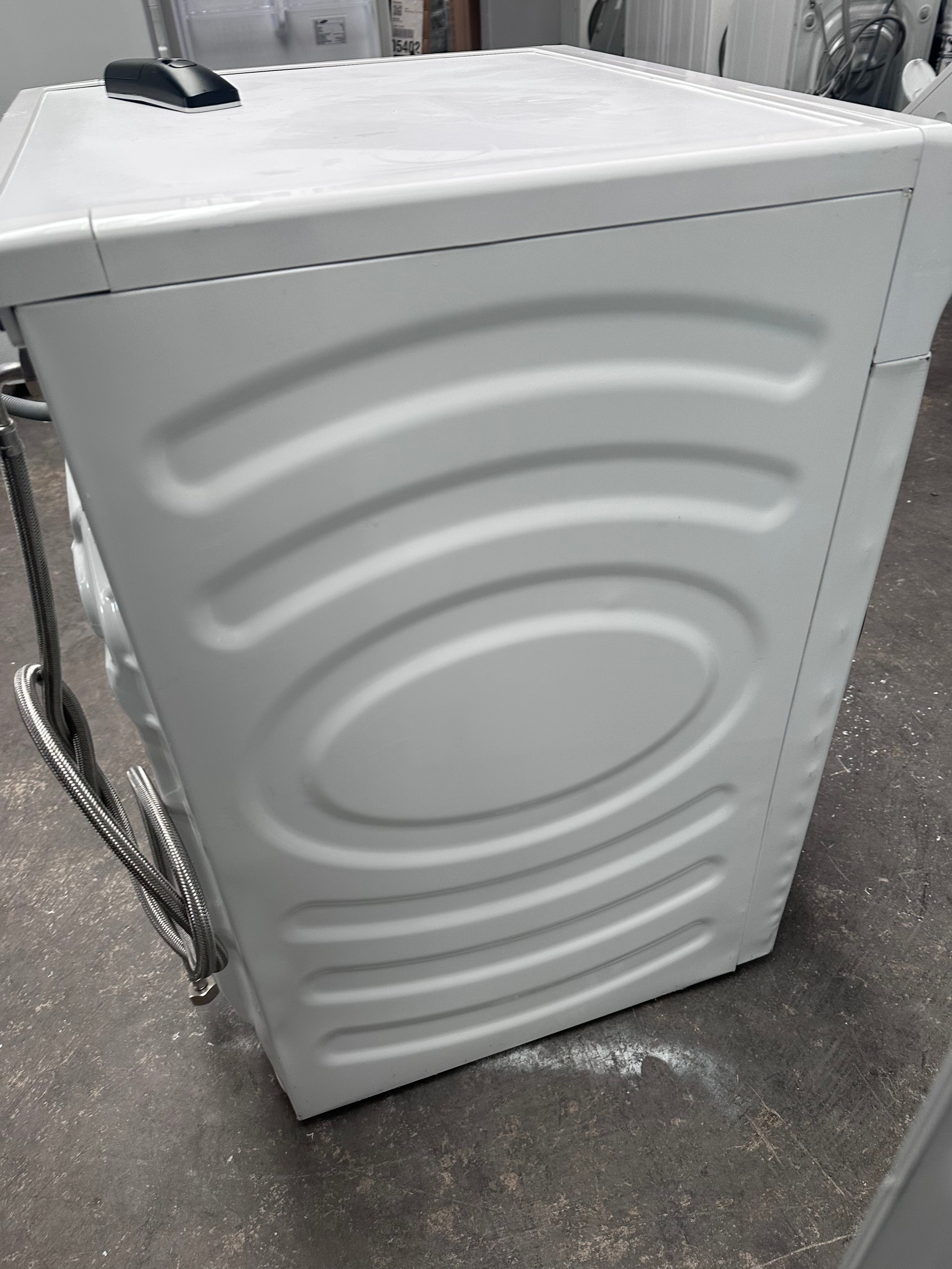 Hisense 10kg Front Load Washing Machine - Energy Efficient, Quiet Operation [Certified Refurbished] - Perfect for Apartments, Small Homes & Laundry Rooms