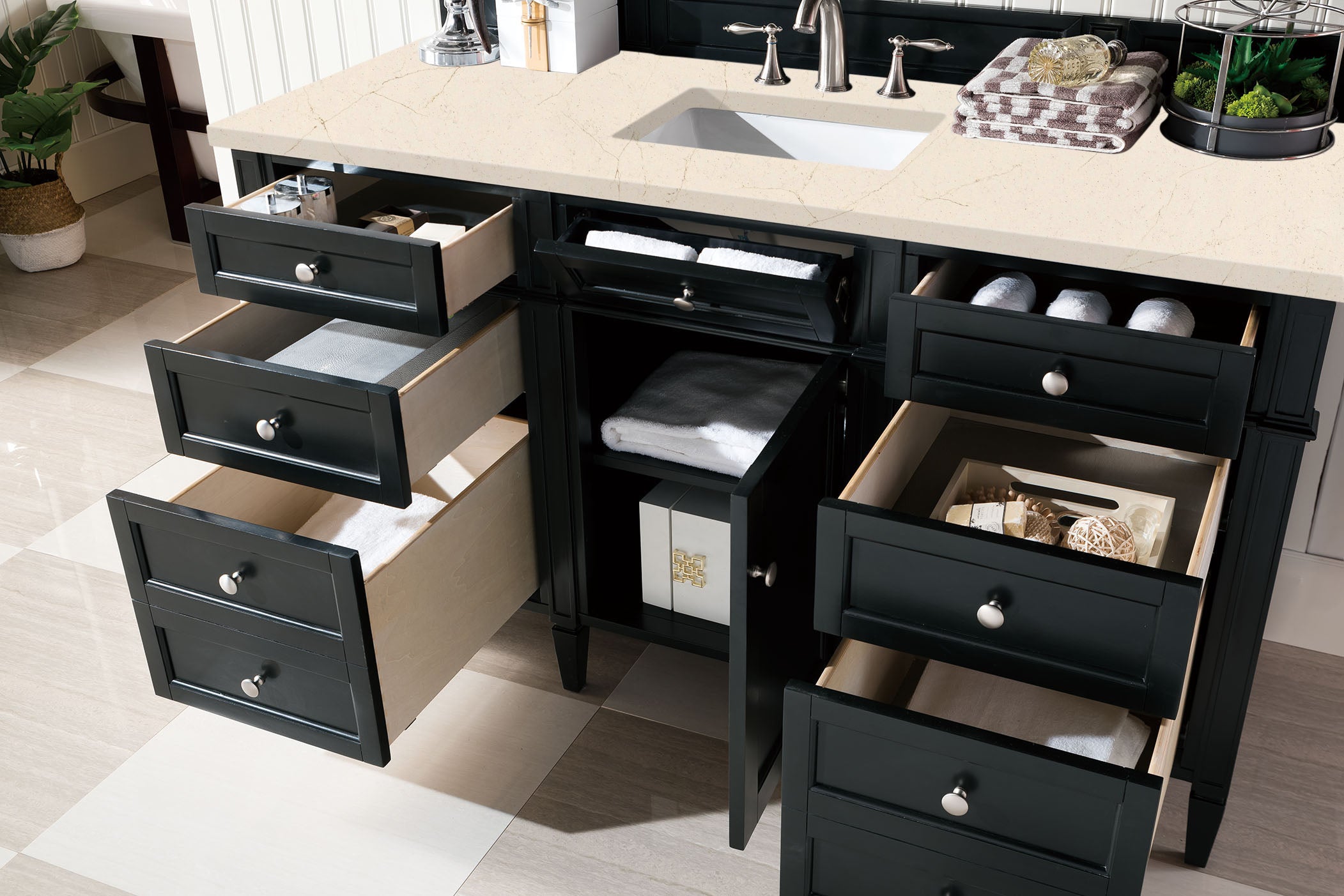 Brittany 60 Inch Single Bathroom Vanity in Black Onyx with 3CM Eternal Marfil Quartz Countertop - Perfect for Modern Master Bathroom or Powder Room Renovation