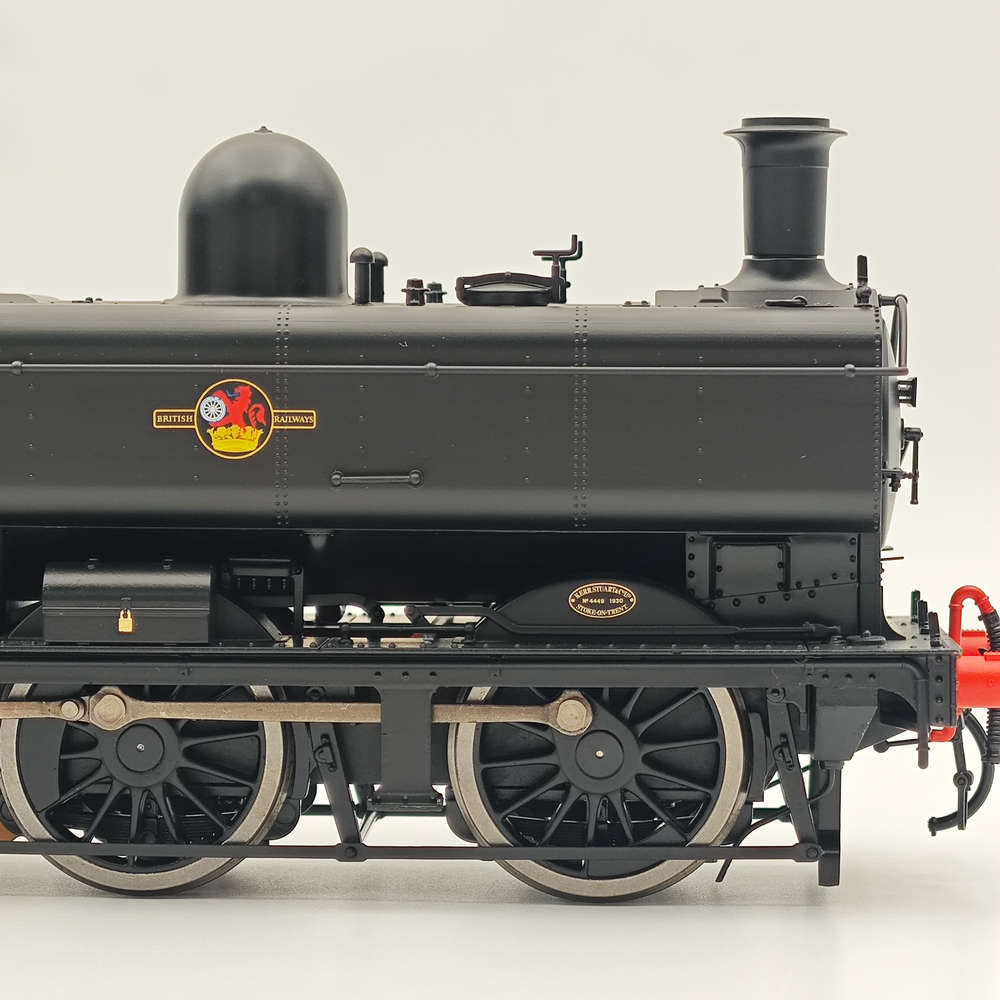 Dapol 7s 007 011 O Gauge 57xx Pannier 7714 BR Black Late Crest 21DCC Locomotive - Model Train for Collectors & Railway Enthusiasts - Perfect for Layouts, Displays & Historical Reenactments