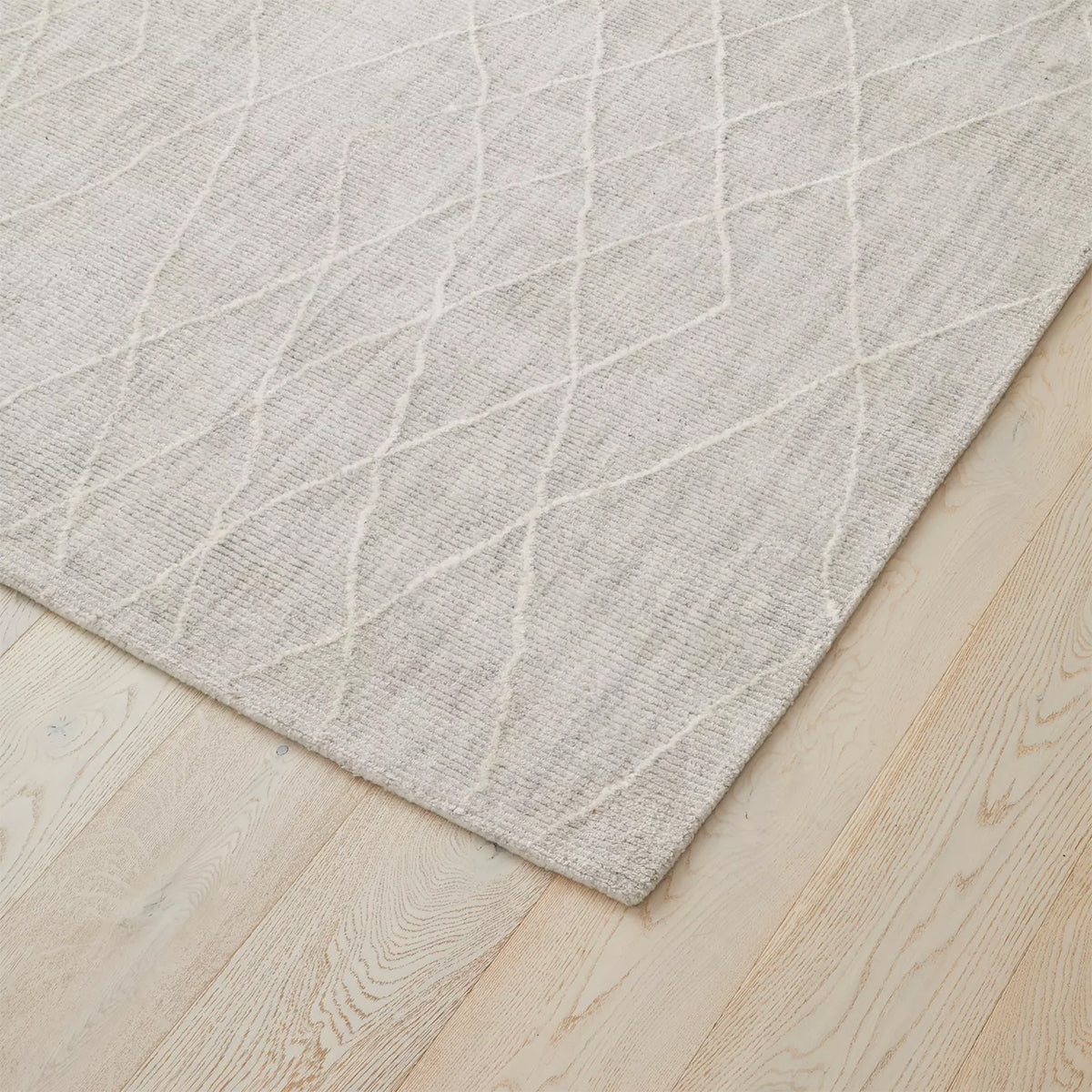 Handwoven Katari Rug - Boho Chic Area Rug for Living Room, Bedroom, or Office - Soft & Durable Home Decor