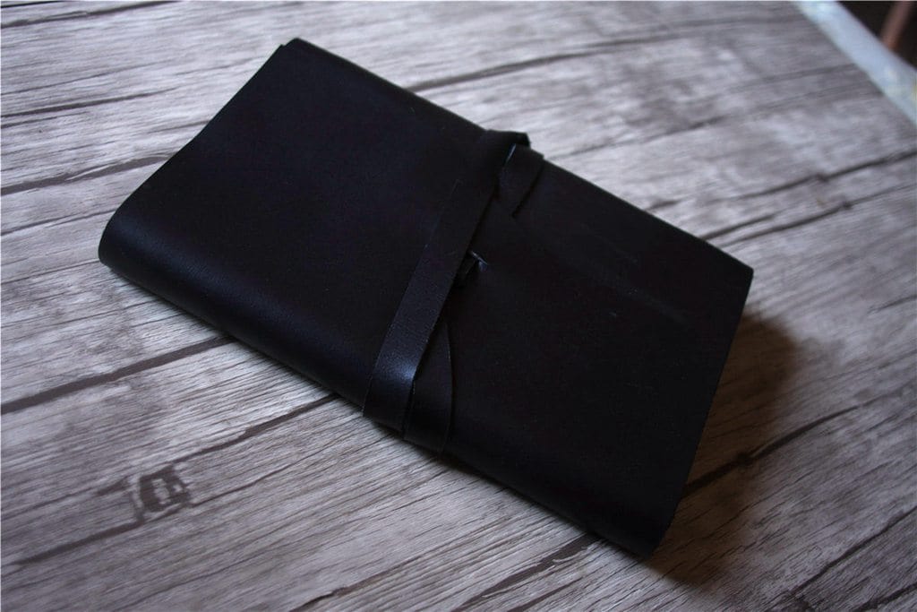 Elegant Leather Baby Shower Guest Book - Gender Neutral Keepsake for Baby Showers, Christenings & Newborn Celebrations - Perfect for Recording Wishes & Memories