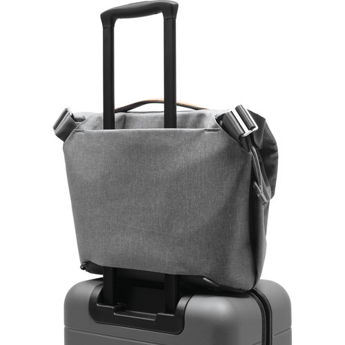 Peak Design Everyday Messenger Bag 13L v2 - Lightweight Durable Camera & Laptop Bag for Photographers & Commuters (Ash) - Perfect for Travel, Work & Everyday Use
