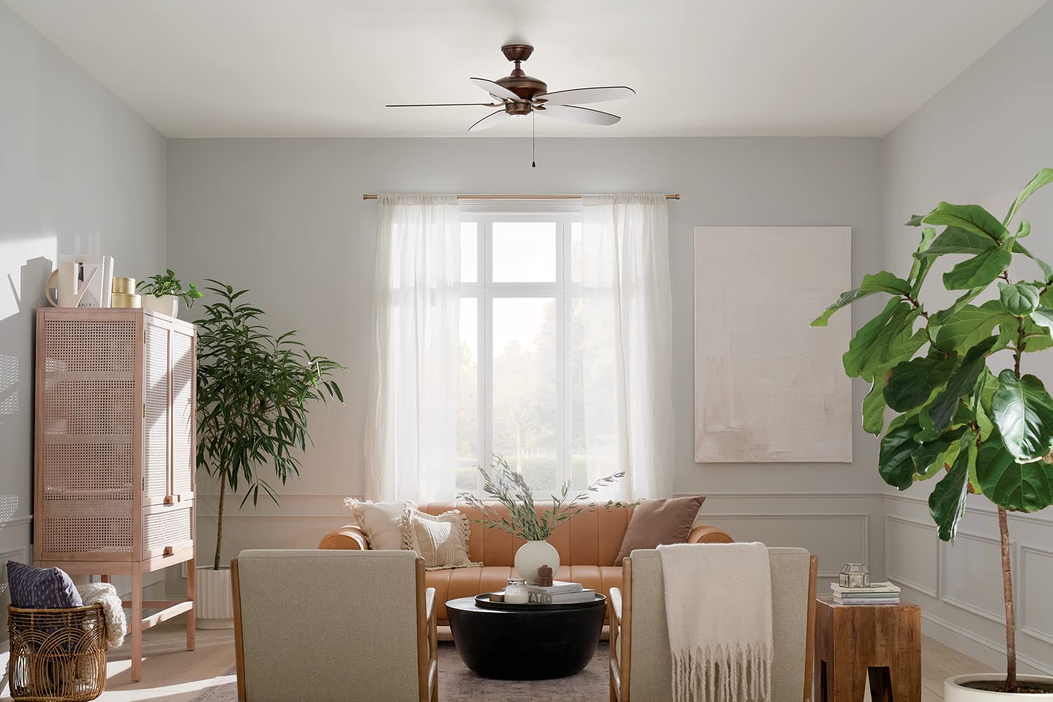 Kichler 52 Inch Indoor Ceiling Fan with Light, Oil-Rubbed Bronze Finish - Perfect for Living Room, Bedroom, and Office Cooling & Air Circulation