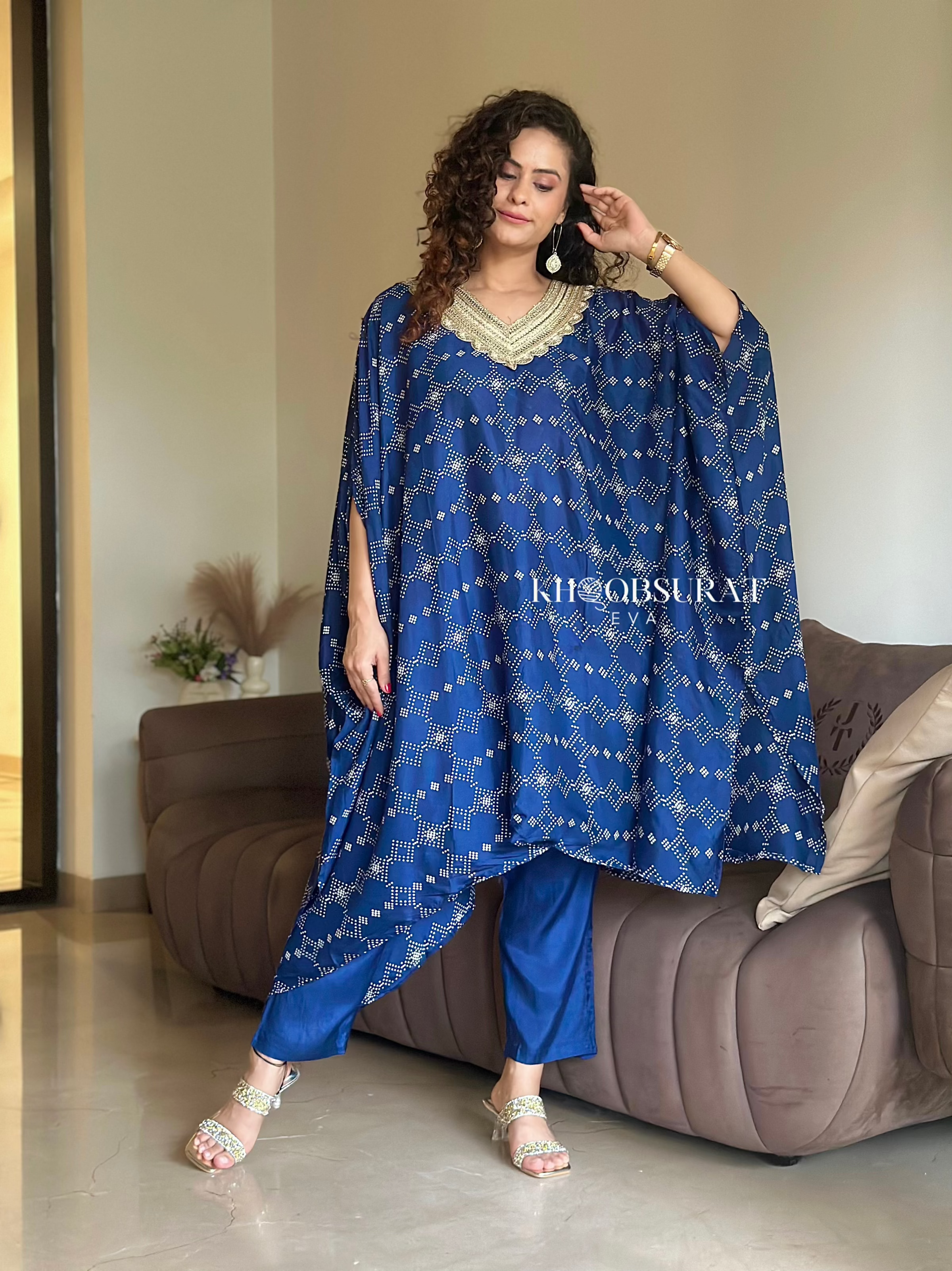 Elegant Indian Wedding Blue Kaftan Set for Women - Traditional Embroidered Bridal Gown with Dupatta - Perfect for Mehndi, Sangeet & Reception Ceremonies