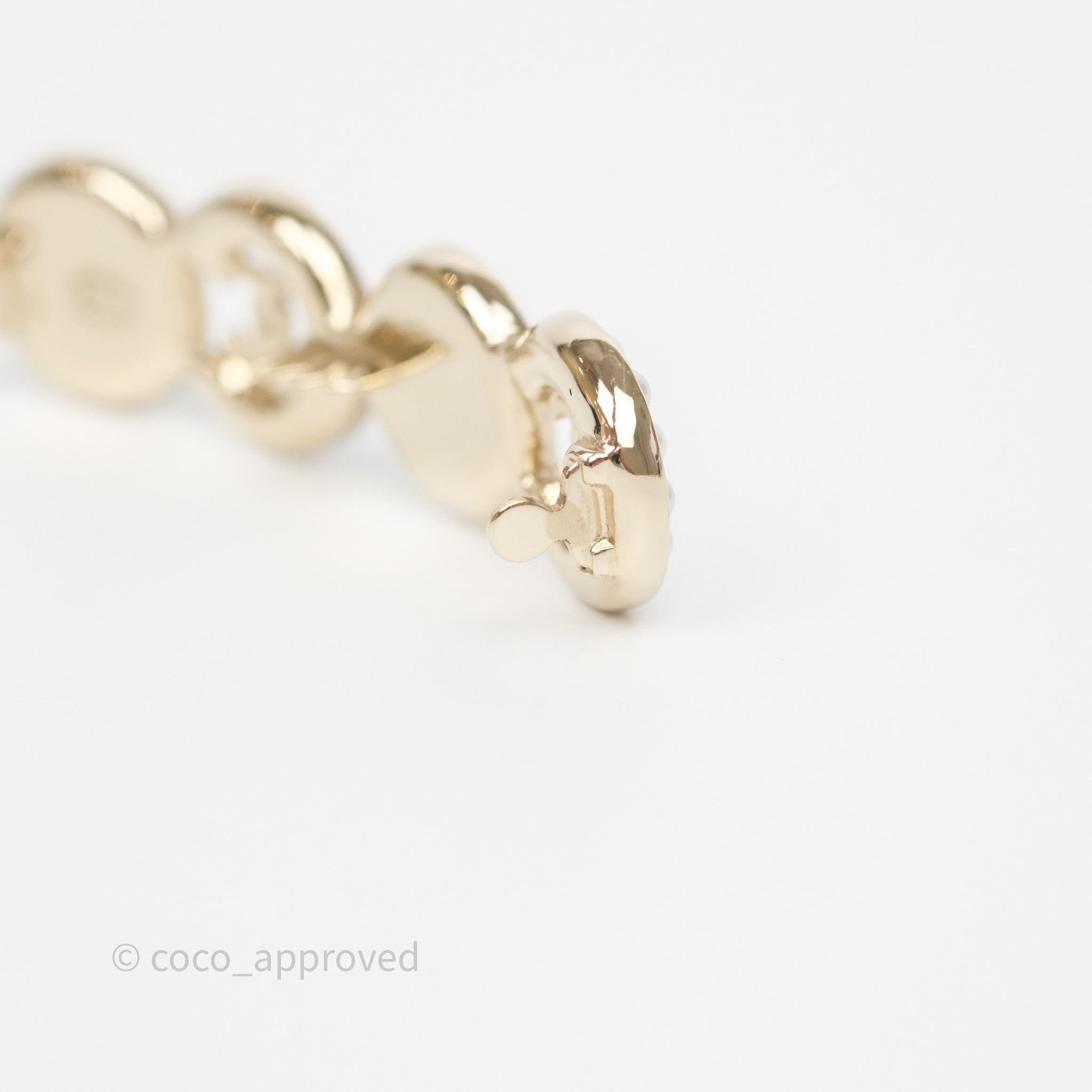 Chanel CC Coco Pearl Hair Clip Gold Tone 21P - Elegant Hair Accessory for Women, Perfect for Parties, Weddings & Special Occasions