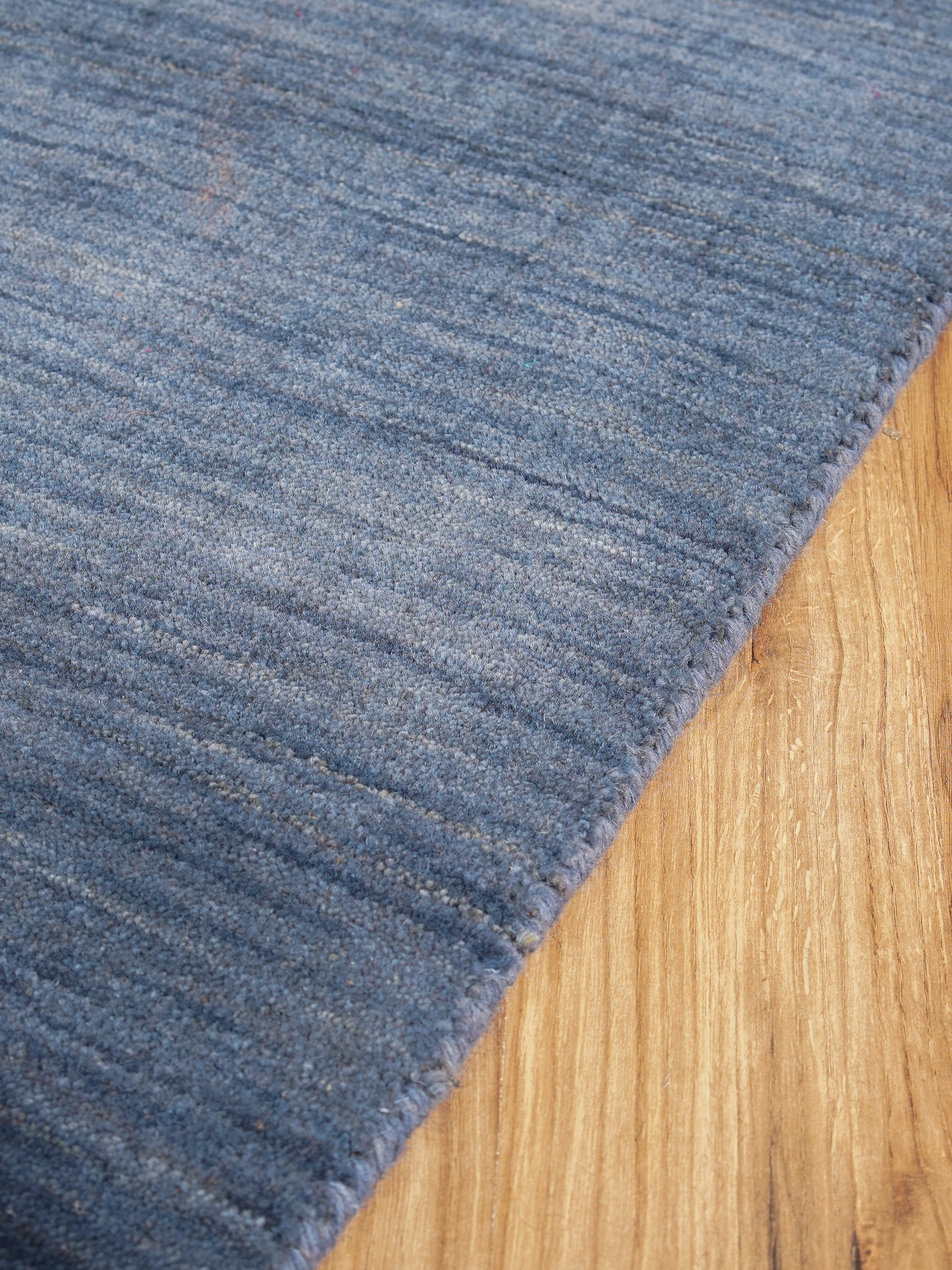 Premium Hand-Knotted Wool Rug - Soft & Luxurious for Living Room, Bedroom, or Office - Eco-Friendly & Durable Home Decor
