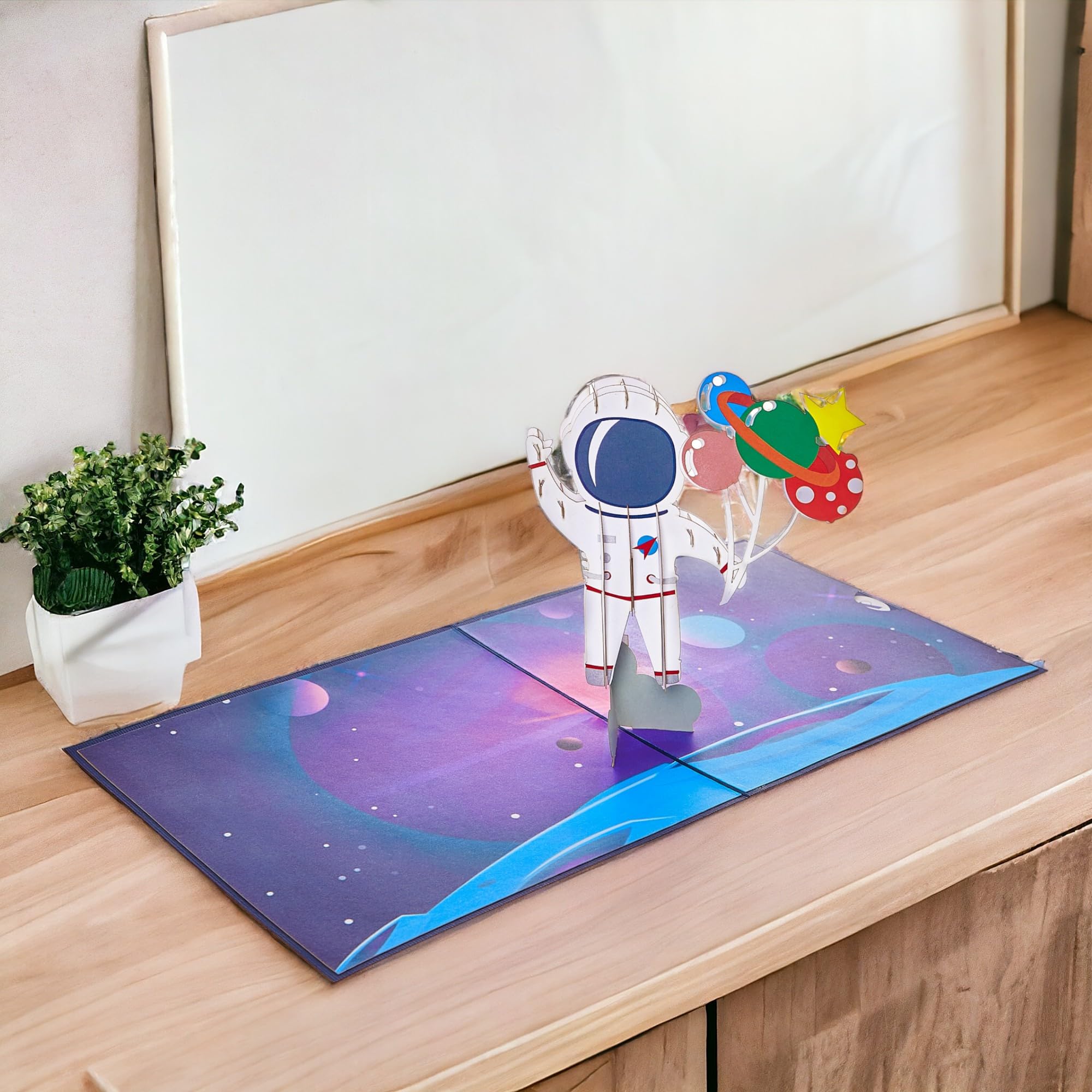 Spaceman Birthday Pop Up Card - 3D Space Shuttle & Astronaut Greeting Card for Kids | Fun & Unique Birthday Gift for Boys, Grandsons, Space Enthusiasts | Perfect for Birthdays, Space-Themed Parties & Special Occasions