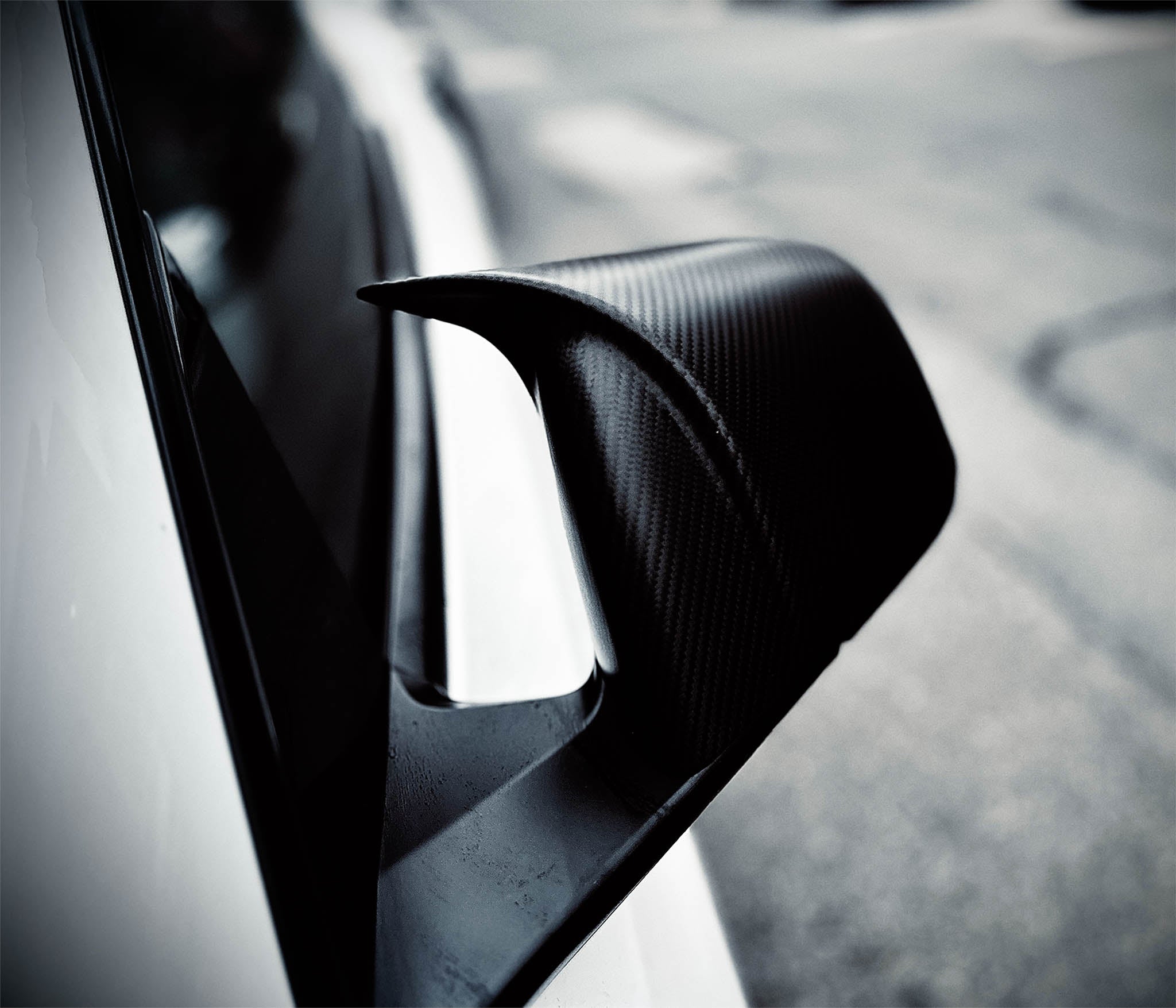Premium Real Carbon Fiber Mirror Caps for Tesla Model 3, Model Y & 2024+ Model 3 Highland - Lightweight & Durable Exterior Upgrade for Enhanced Style & Protection (Perfect for Car Enthusiasts & Daily Commuters)