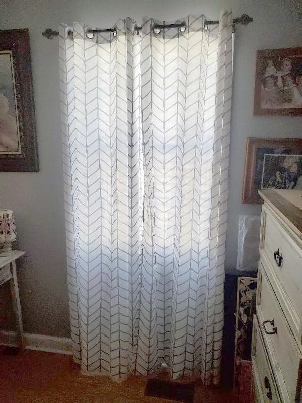 Calia Chevron Geo Window Curtain Panels Set - Stylish Chevron Pattern Blackout Curtains for Living Room & Bedroom - Elegant Home Decor for Privacy & Light Control