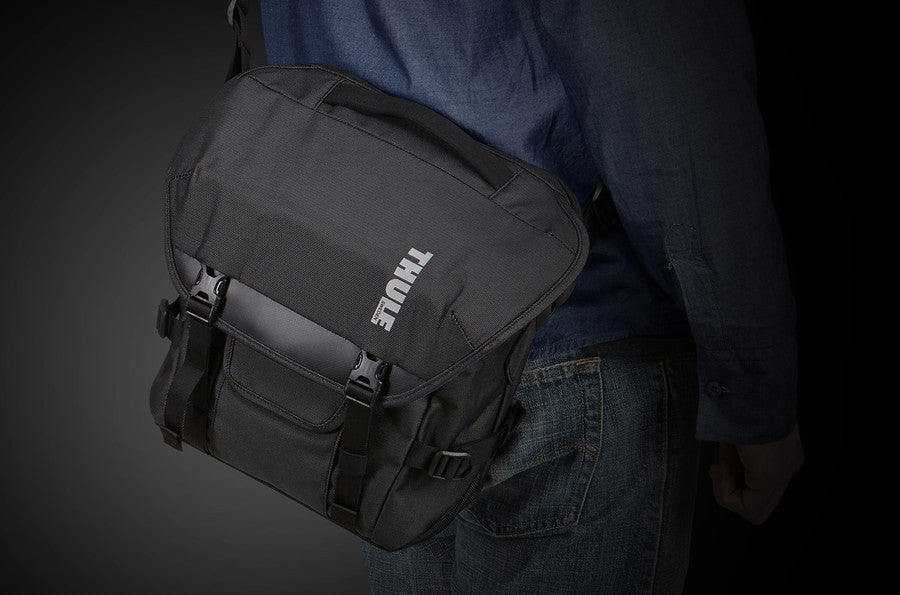 Thule Covert DSLR Camera Bag - Waterproof & Durable Shoulder Satchel for Photographers - Perfect for Travel, Hiking & Outdoor Photography