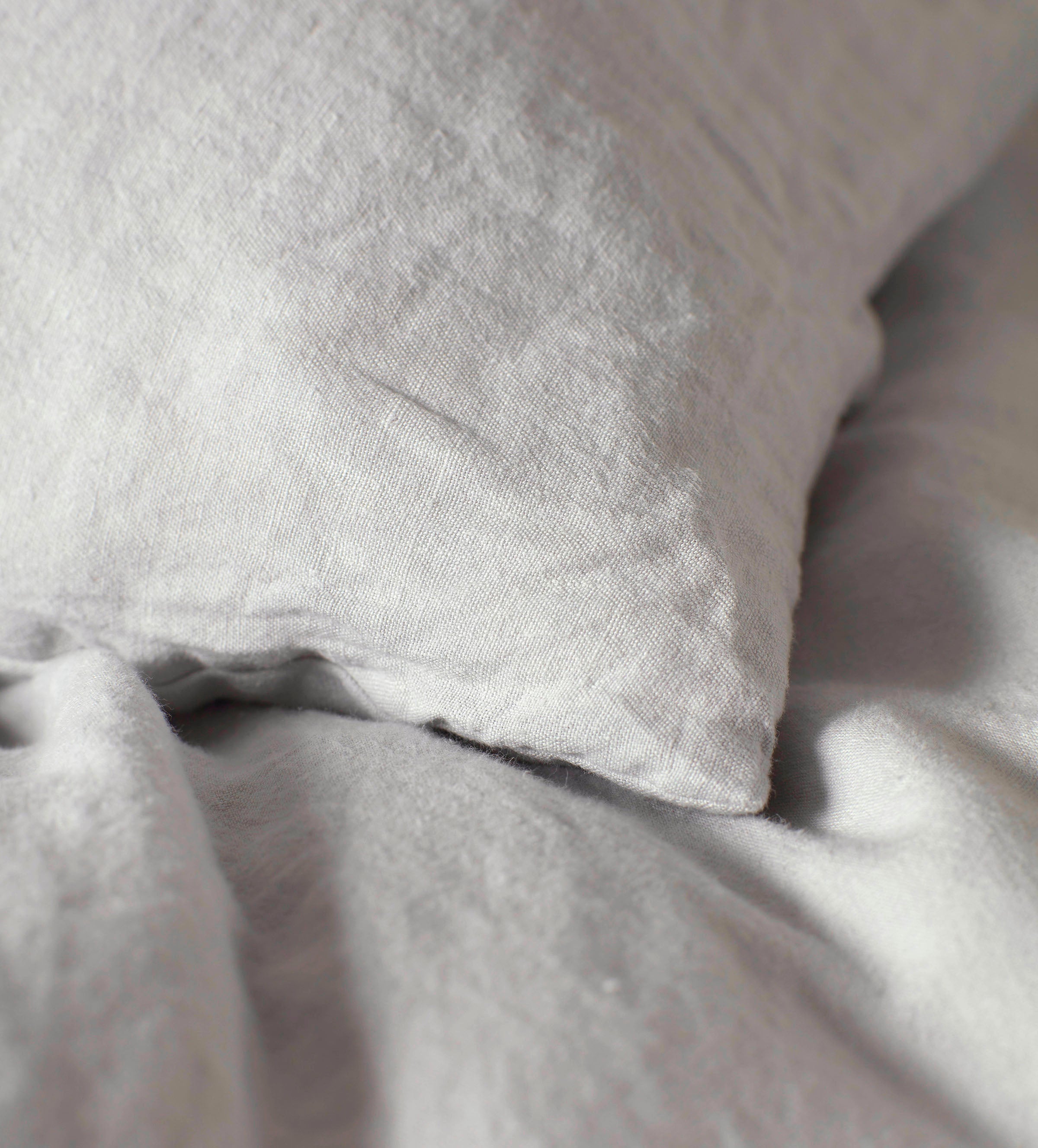 Premium 100% Linen Duvet Cover Set - Pebble Grey - Breathable & Soft Bedding for All Seasons - Perfect for Master Bedroom, Guest Room & Vacation Homes