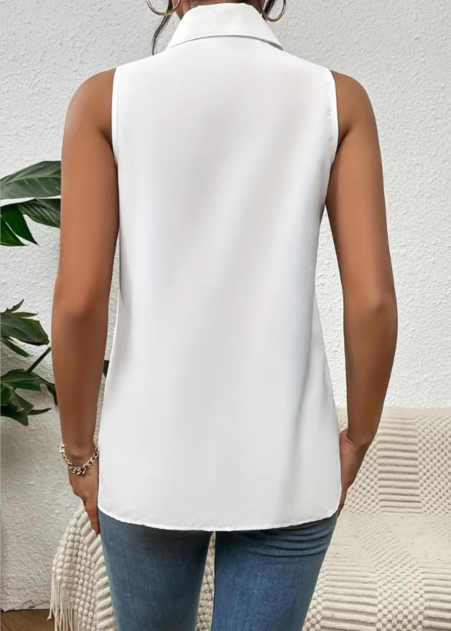 Zeagoo Women's Basic Sleeveless Collared Button Down Tank Top - Casual Office Shirt for Work & Business Wear - Black