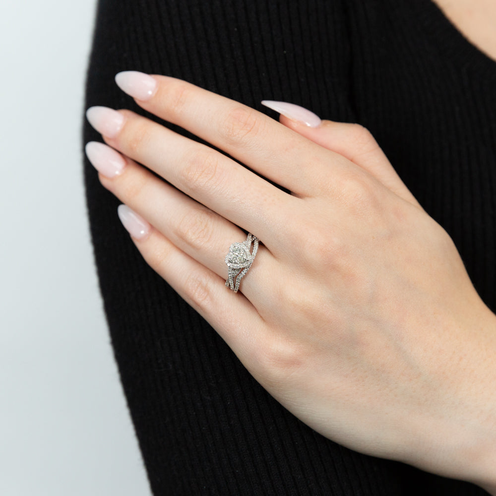 9ct White Gold 1/2 Carat Diamond Heart Shape Bridal Ring Set - Perfect for Engagement, Wedding & Anniversary Gifts